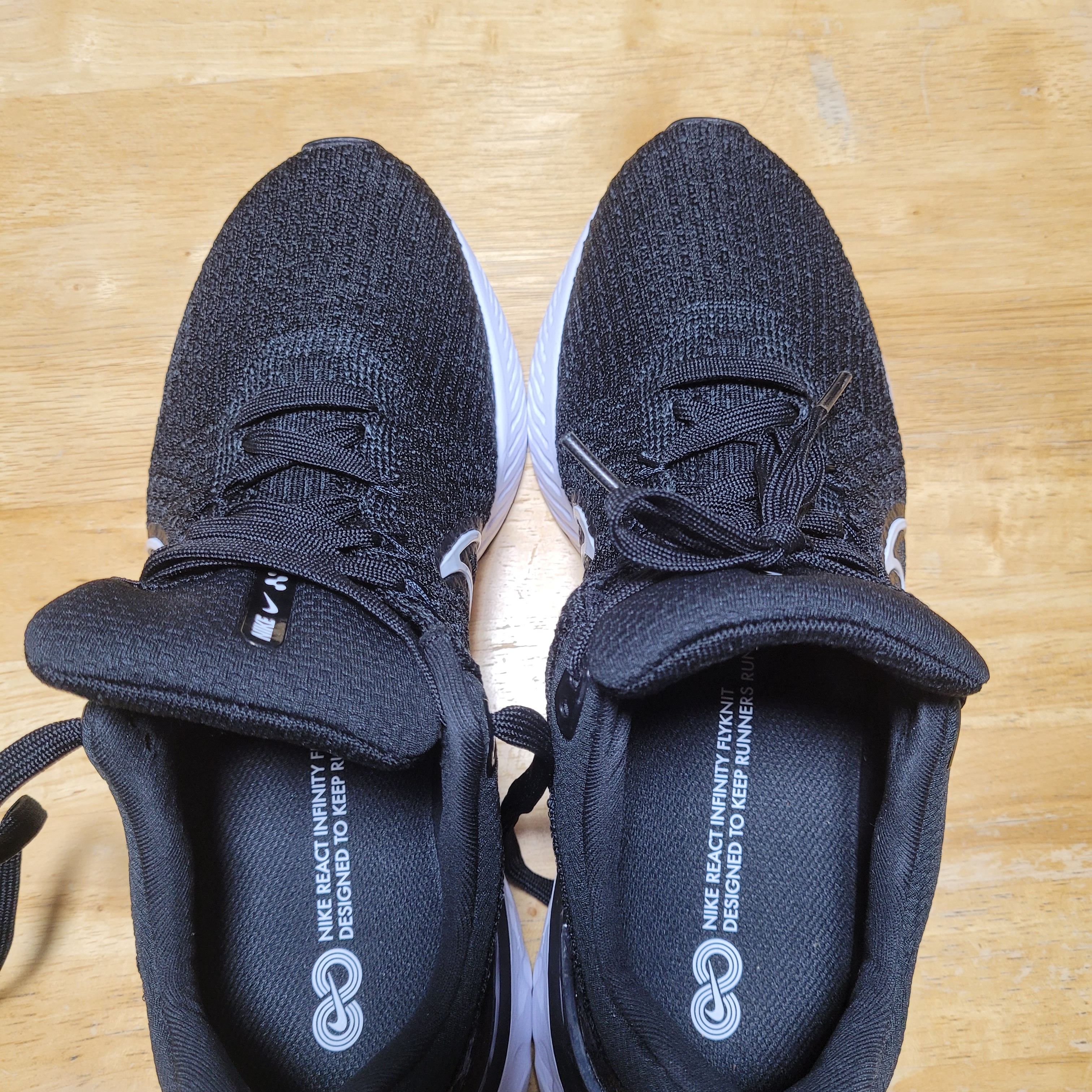 Nike React Infinity Run Flyknit 3 Black White 착용 스타일 - 2