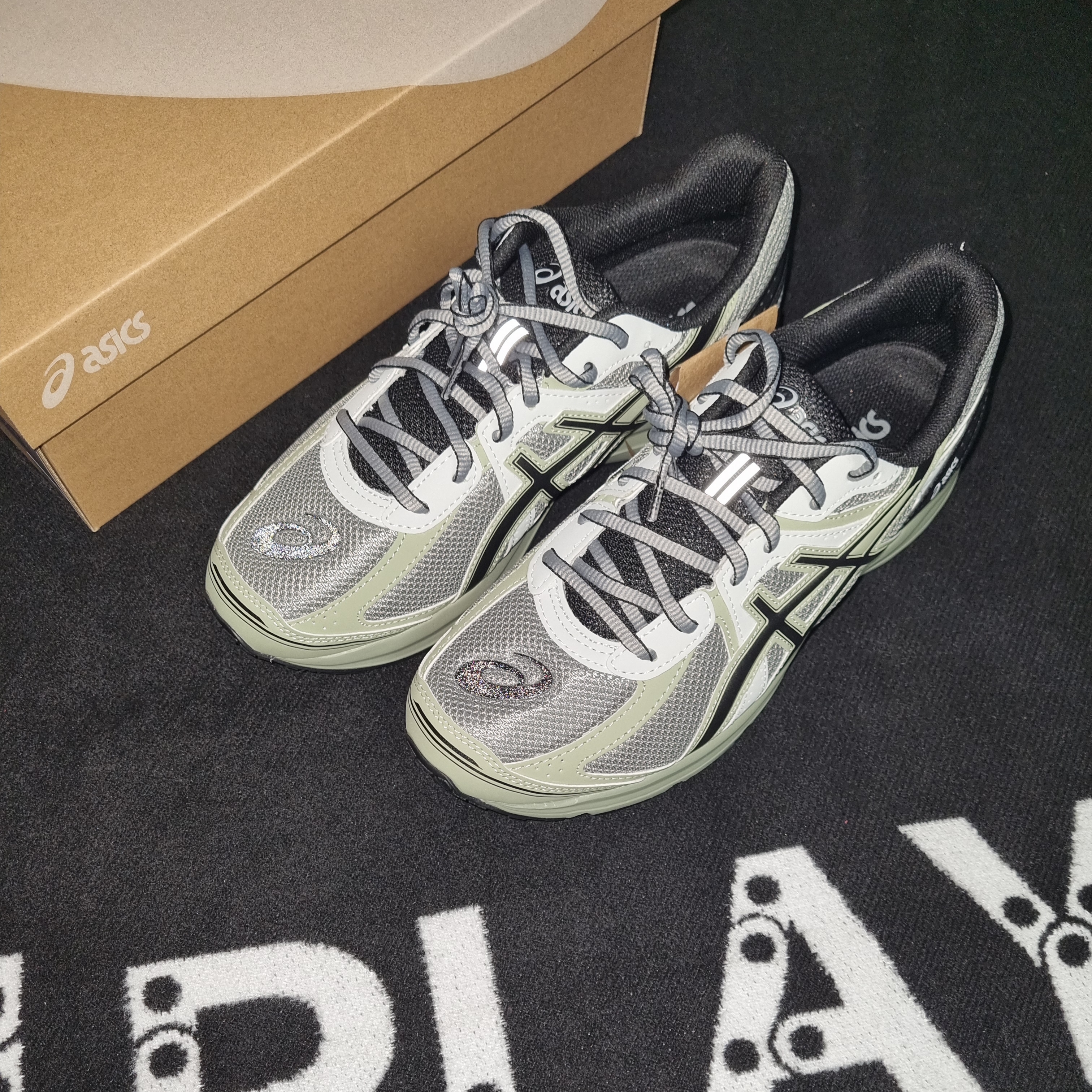 Asics Jog 100 S Sheet Rock - 2E Wide 착용 스타일 - 2