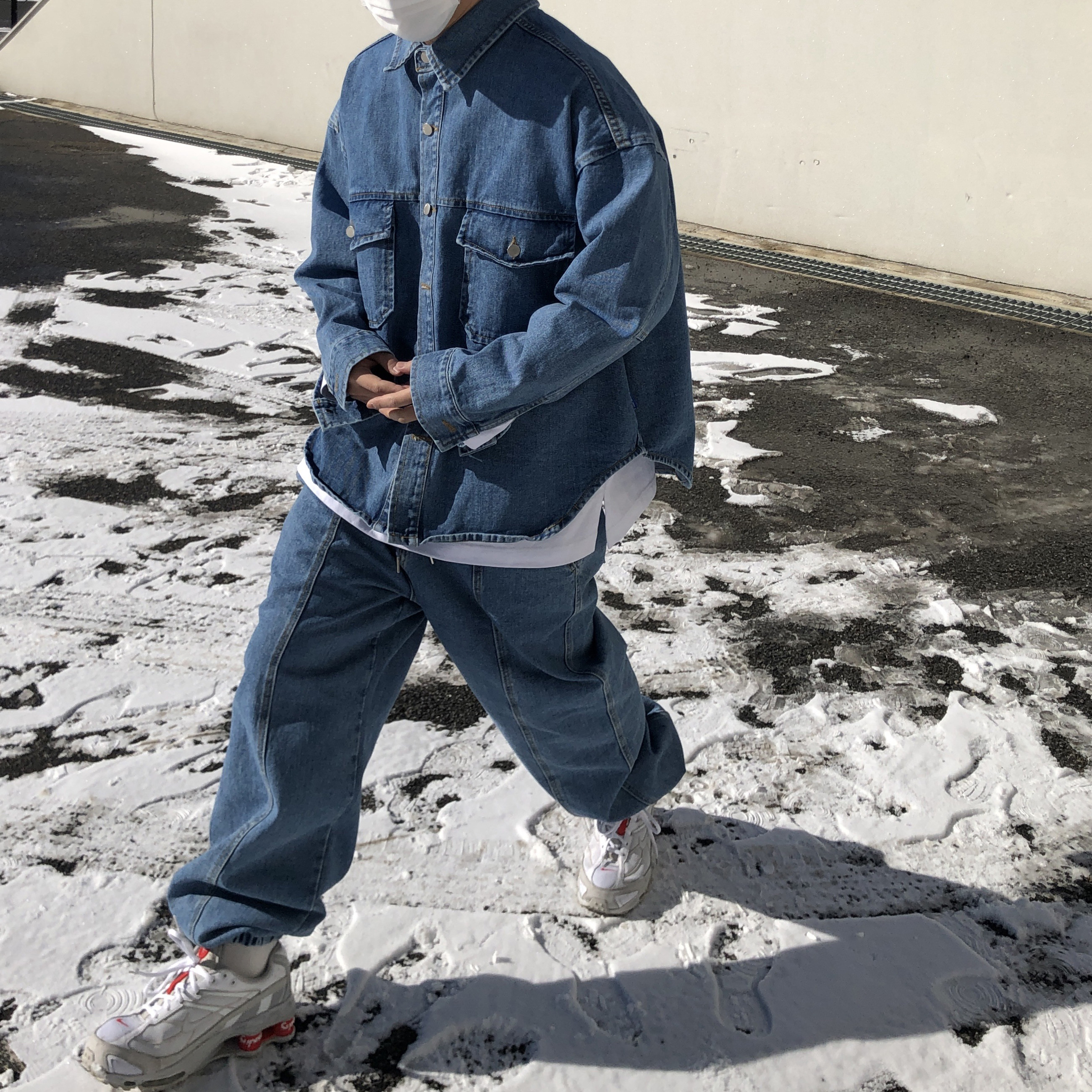Nike x Supreme Shox Ride 2 SP White 착용 스타일 - 2
