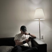 KREAM 프로필 이미지