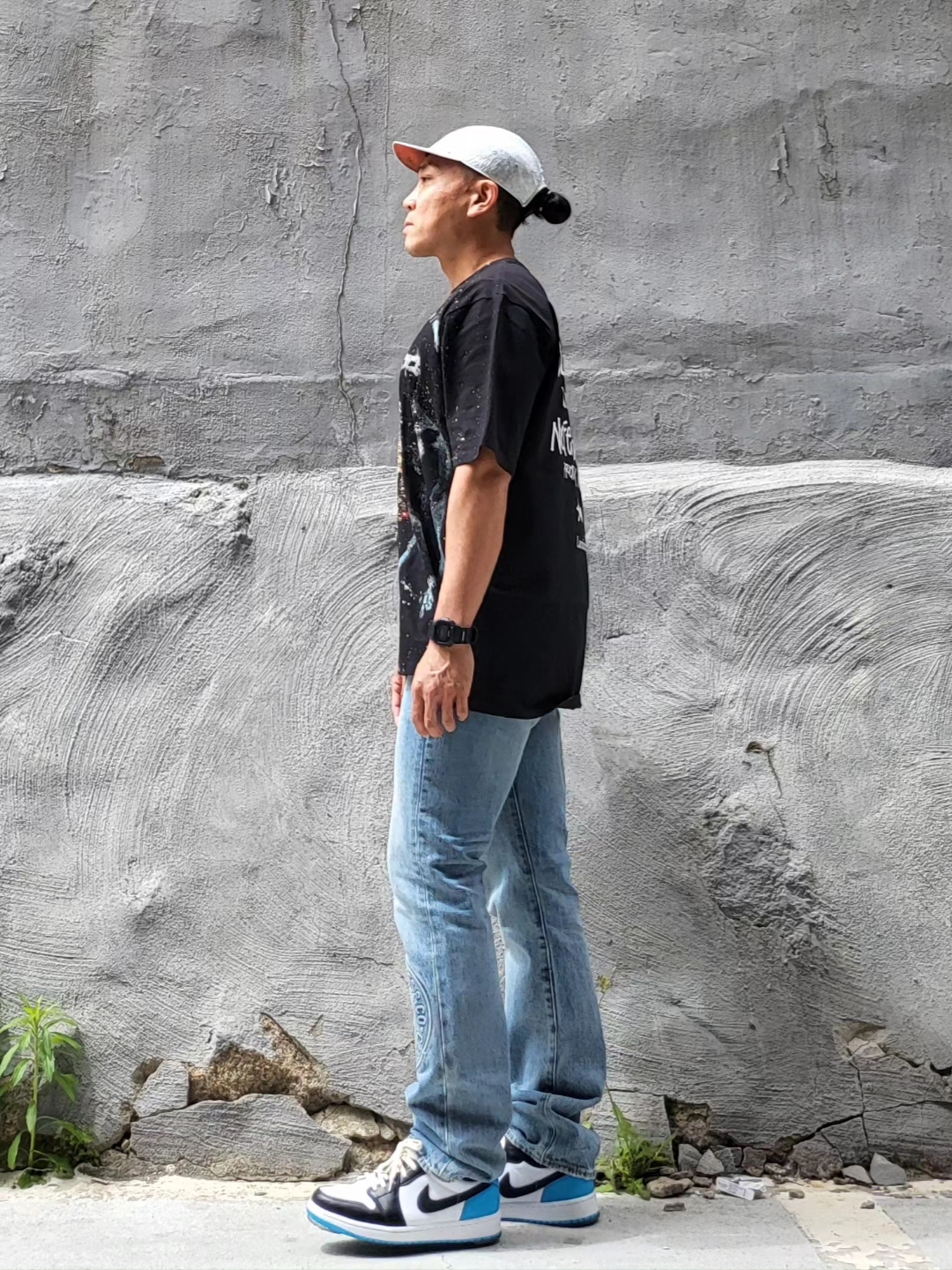 Stussy Black Star T-Shirt Black, Casio G-Shock x Ader Error DW-5600ADER-1 착용 스타일 - 1