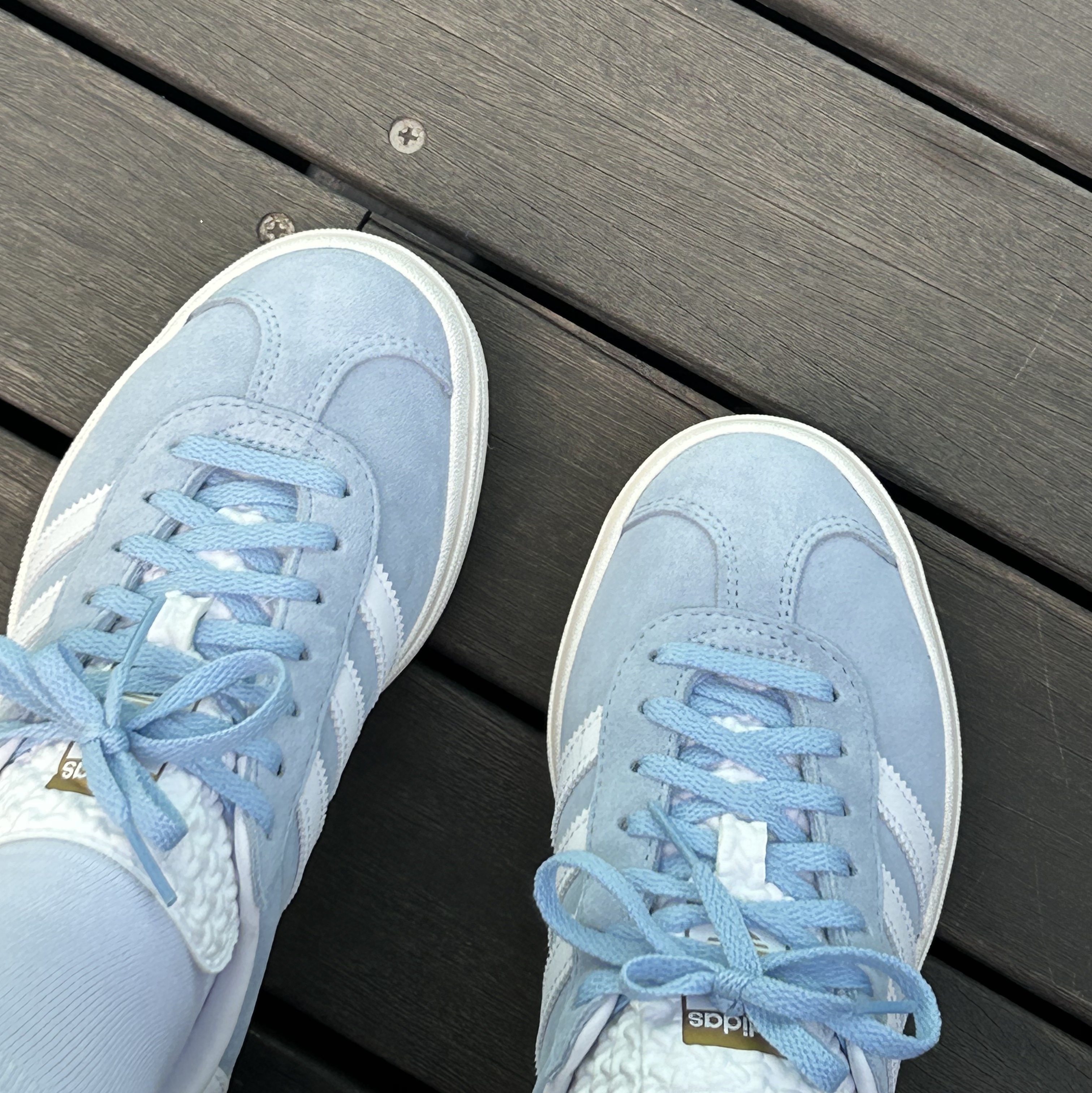 (W) Adidas Gazelle Bold Clear Sky White 착용 스타일 - 2