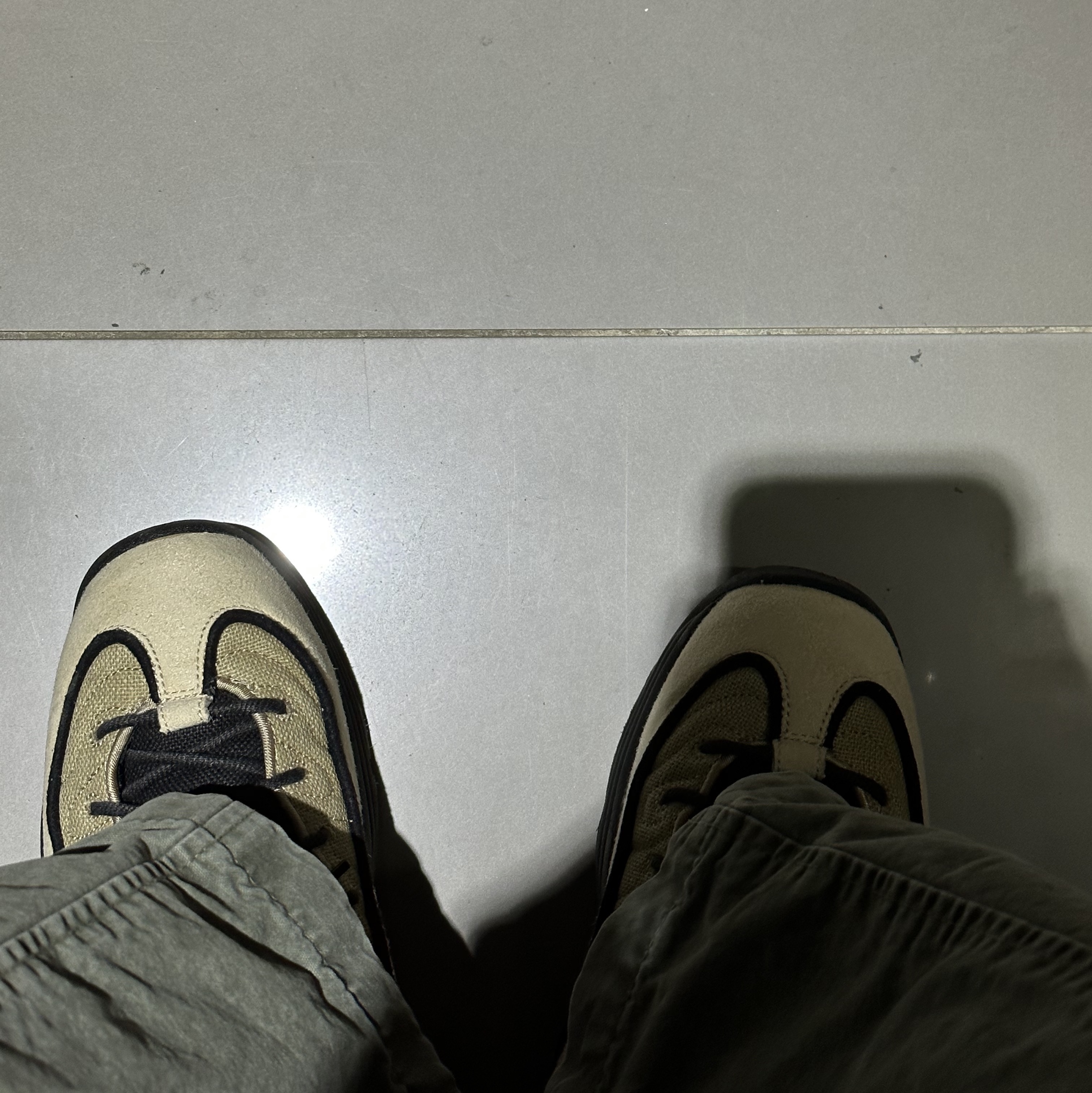 Nike x Stussy Air Penny II Rattan and Limestone 착용 스타일