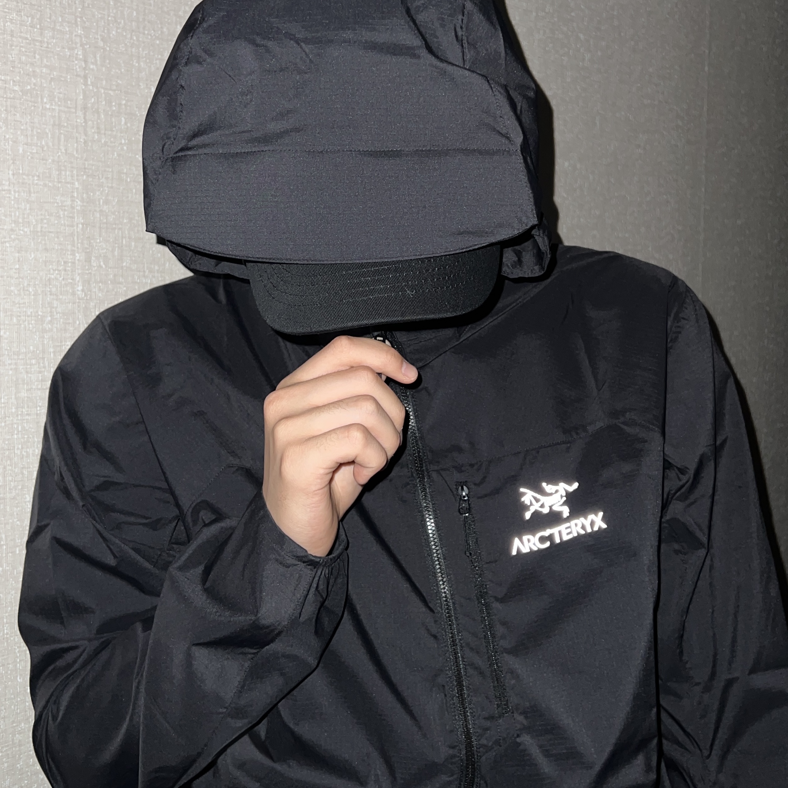 Arc'teryx Squamish Hoody Black 착용 스타일