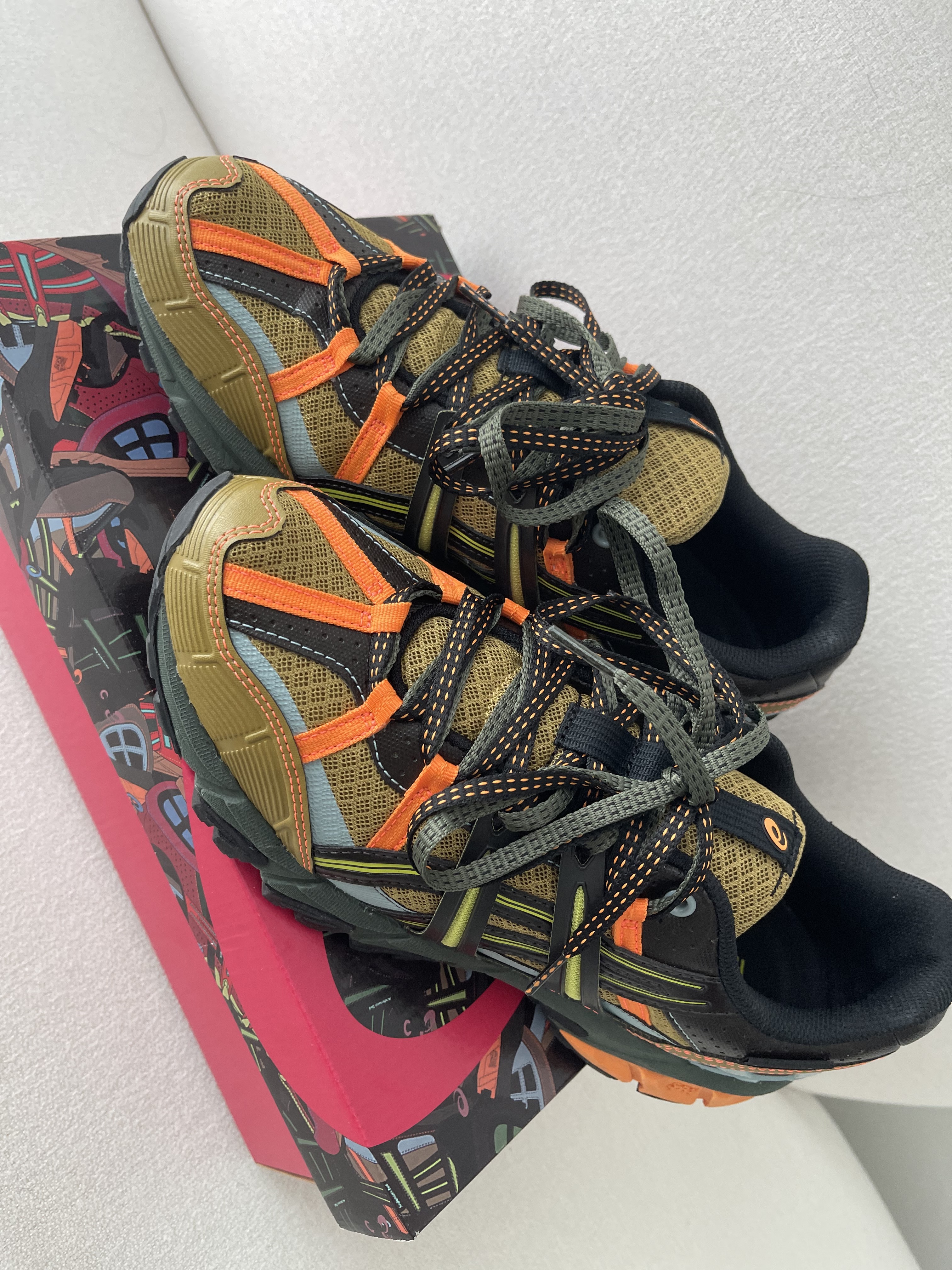 Asics x Andersson Bell Gel-Sonoma 15-50 Olive Oil Dark Brown 착용 스타일