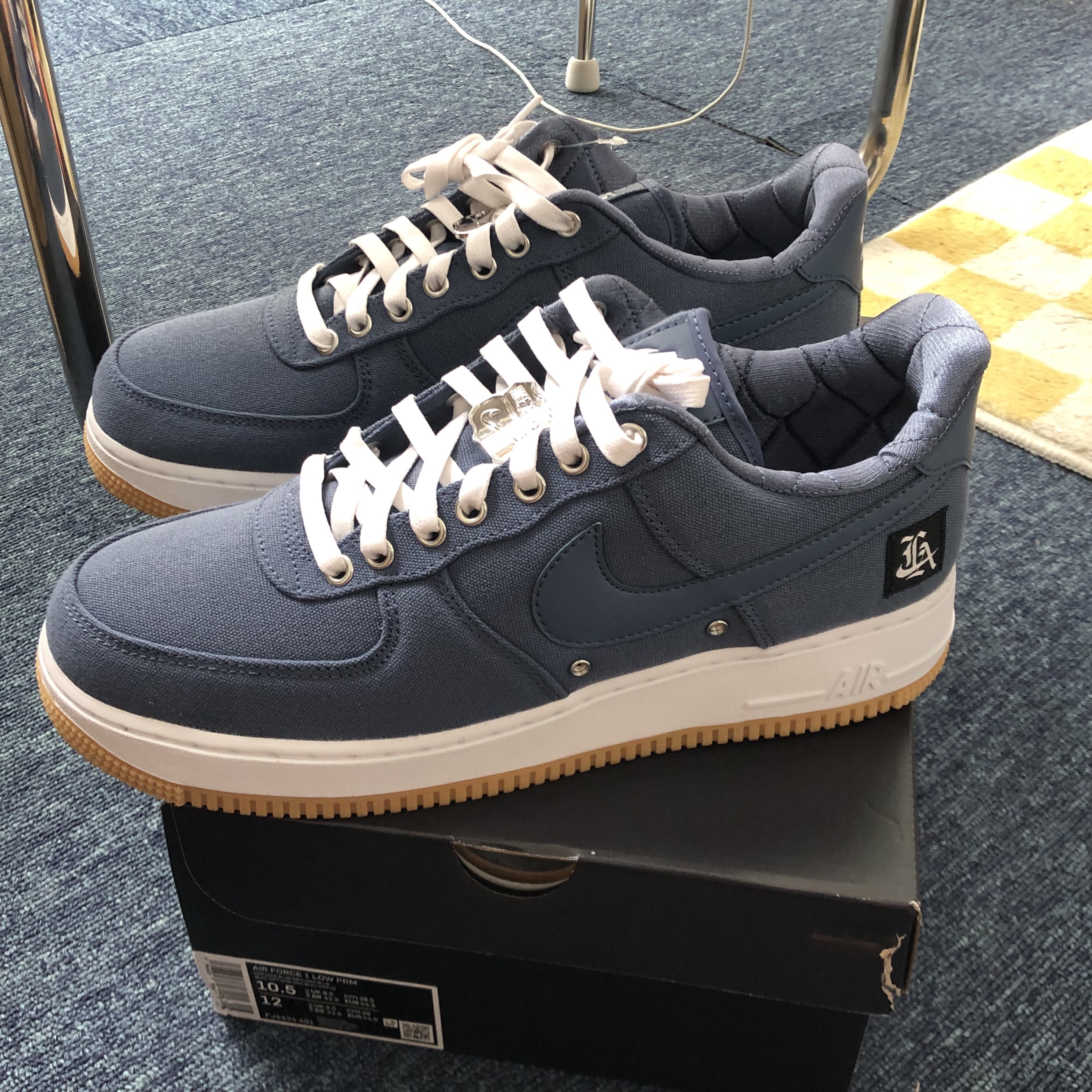 Nike Air Force 1 Low West Coast 착용 스타일