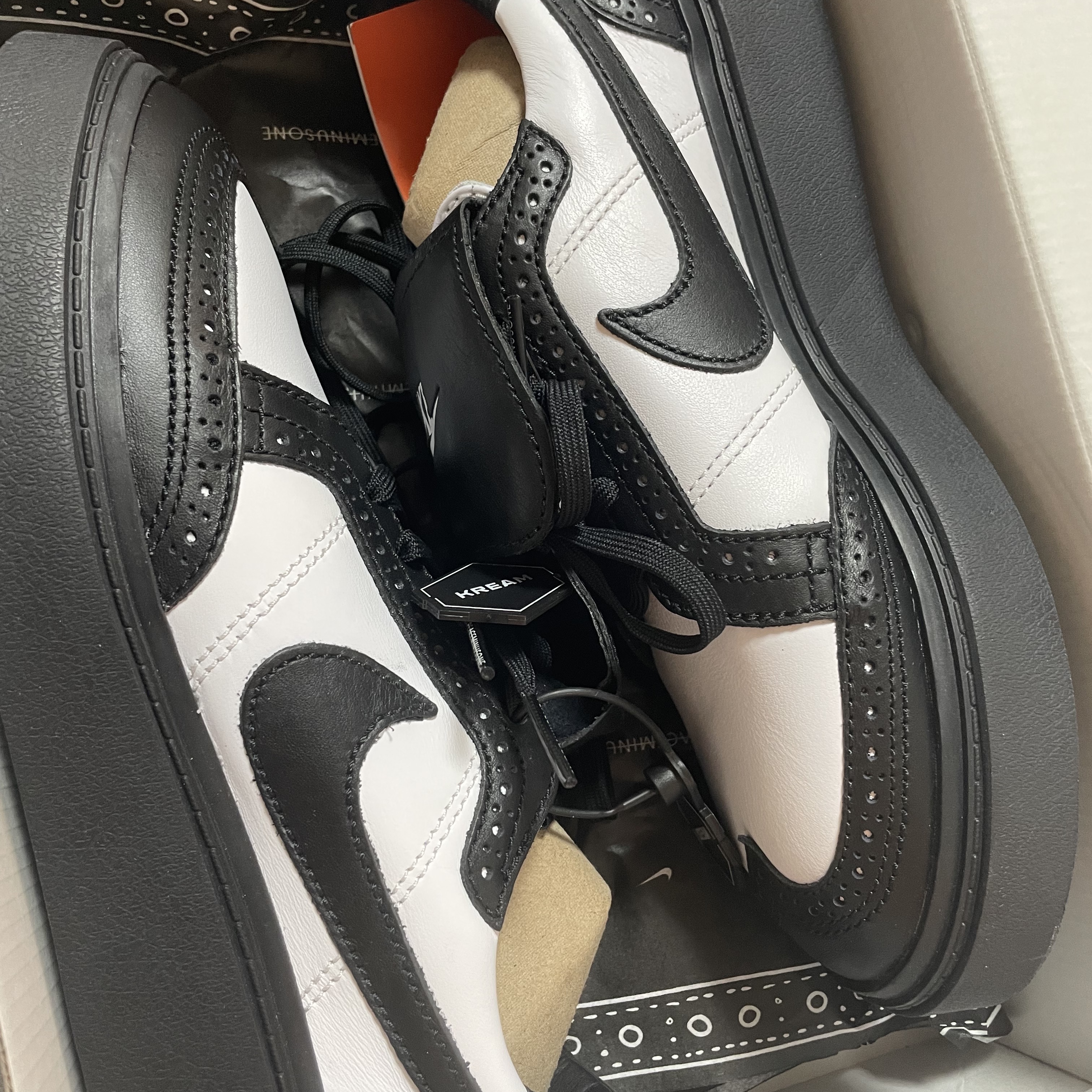 Nike x Peaceminusone Kwondo1 Black and White 착용 스타일 - 1