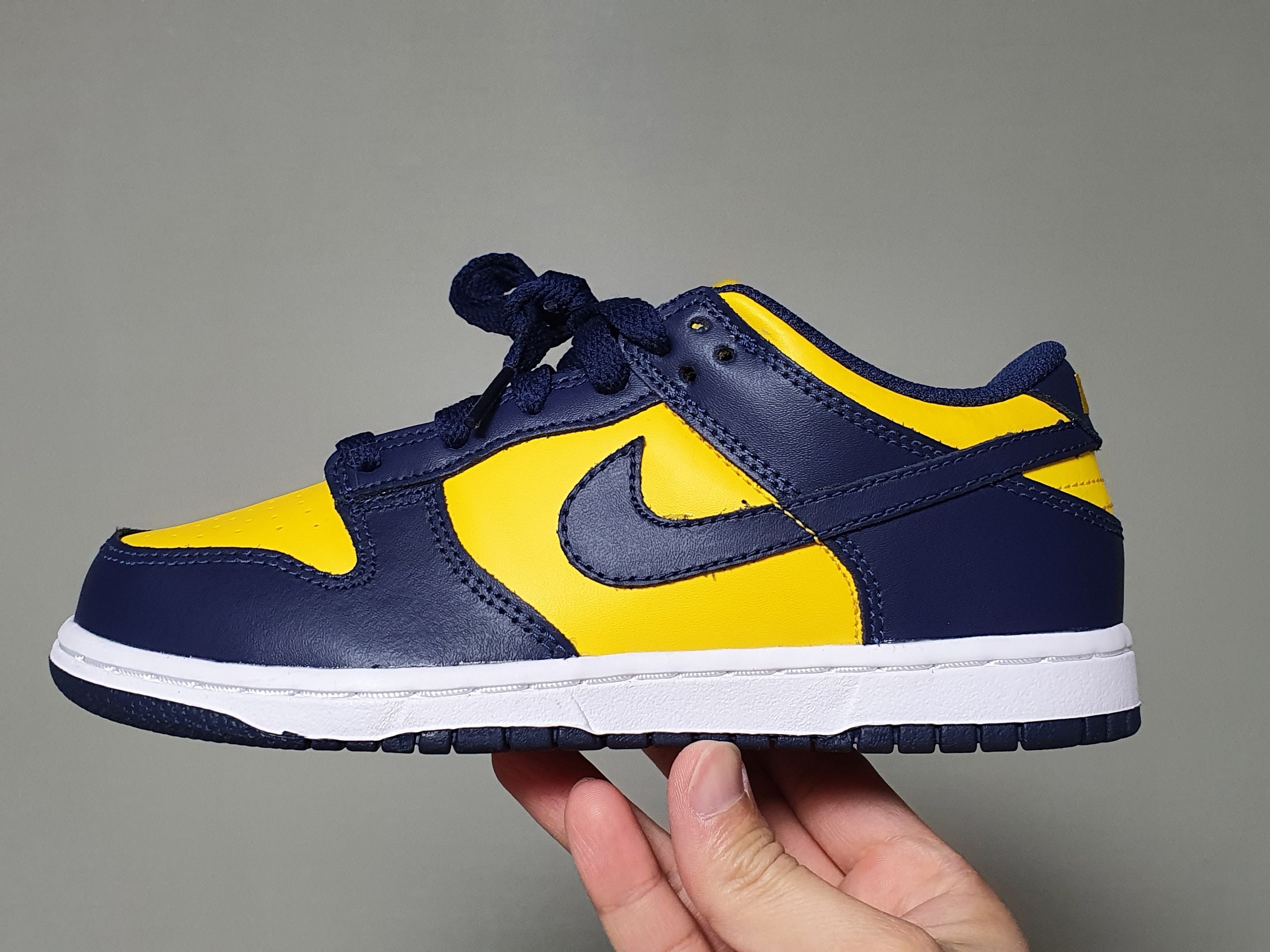 (PS) Nike Dunk Low Varsity Maize 착용 스타일