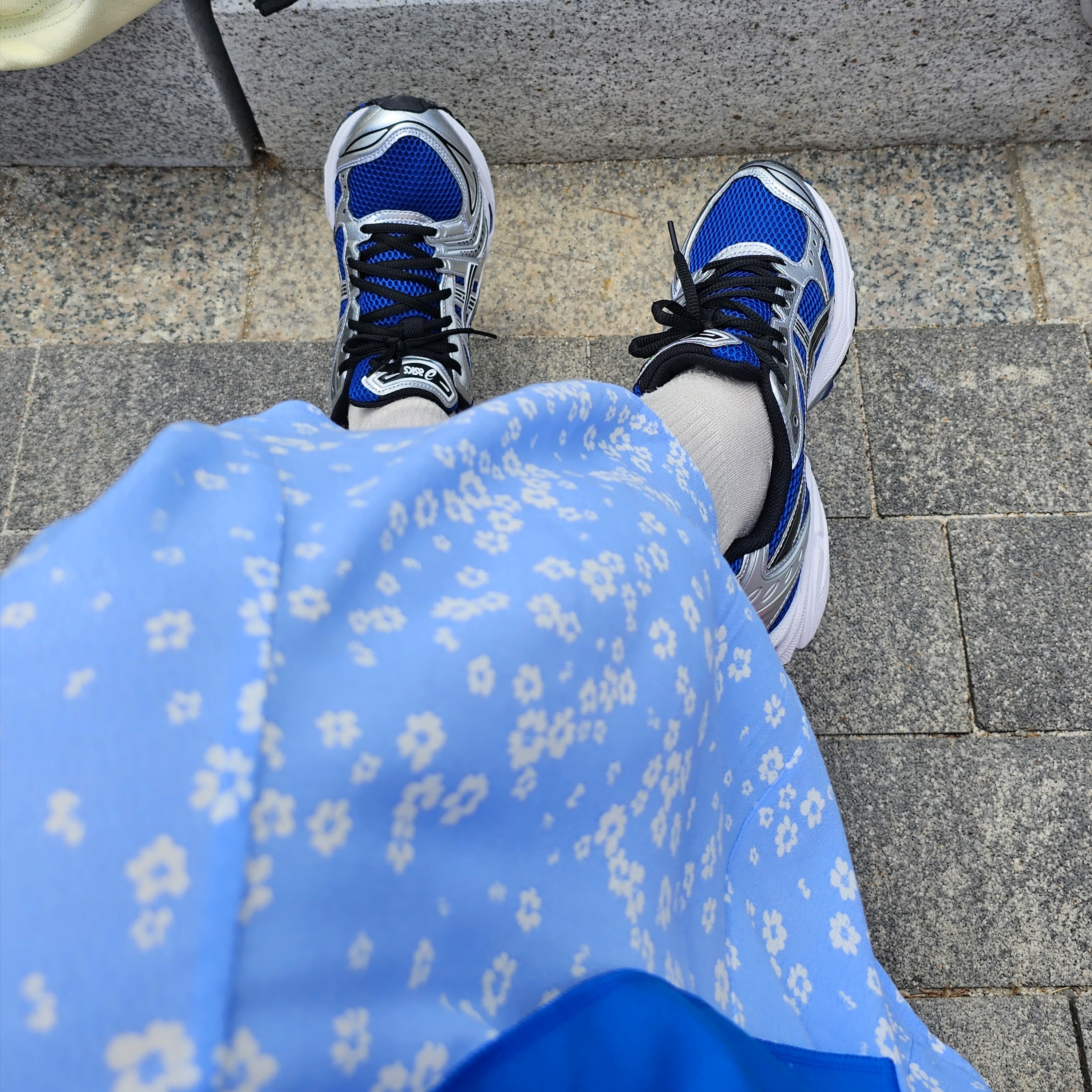 Asics Gel-Kayano 14 Monaco Blue Black 착용 스타일