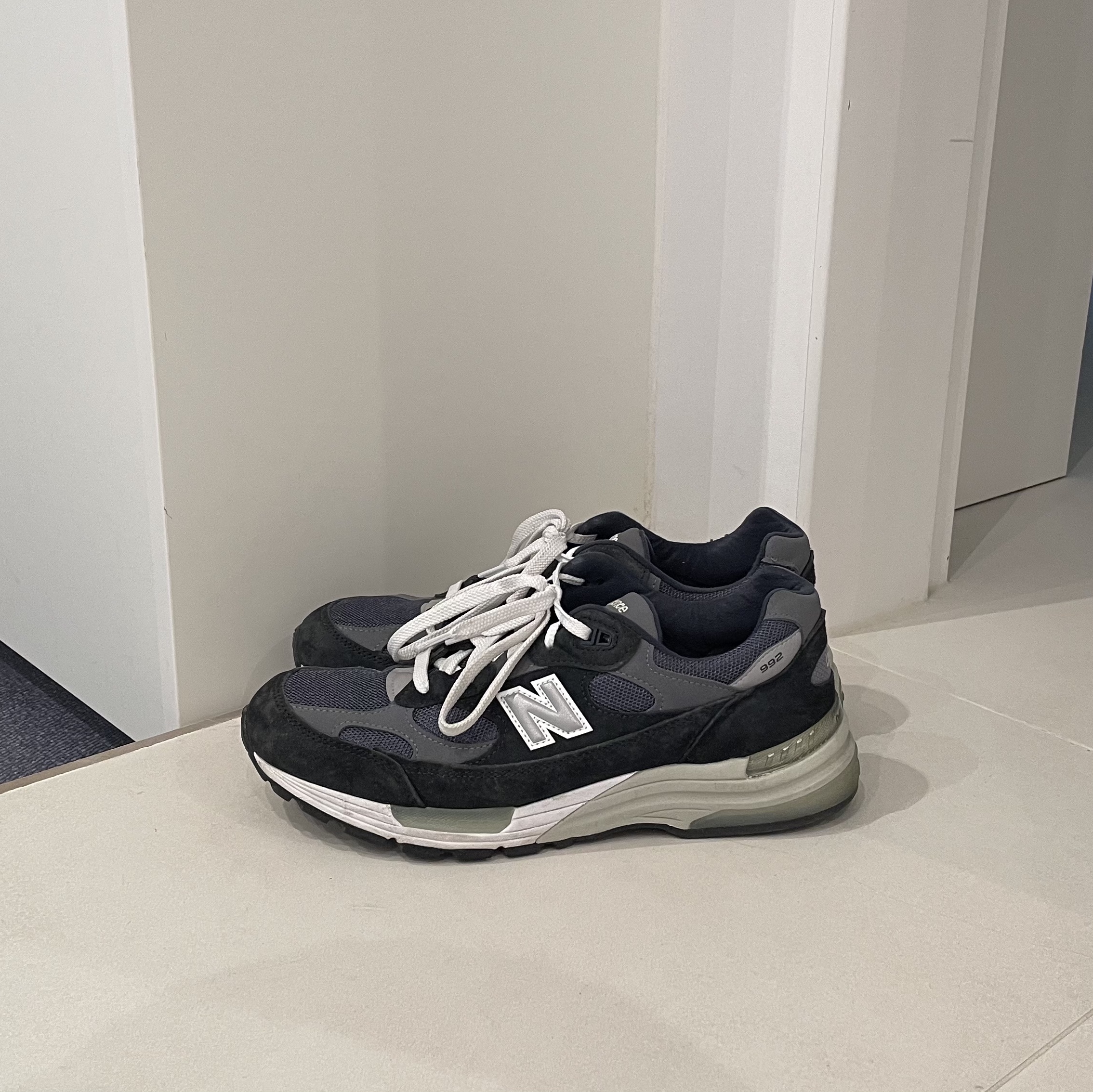 New Balance 992 Made in USA Navy 착용 스타일