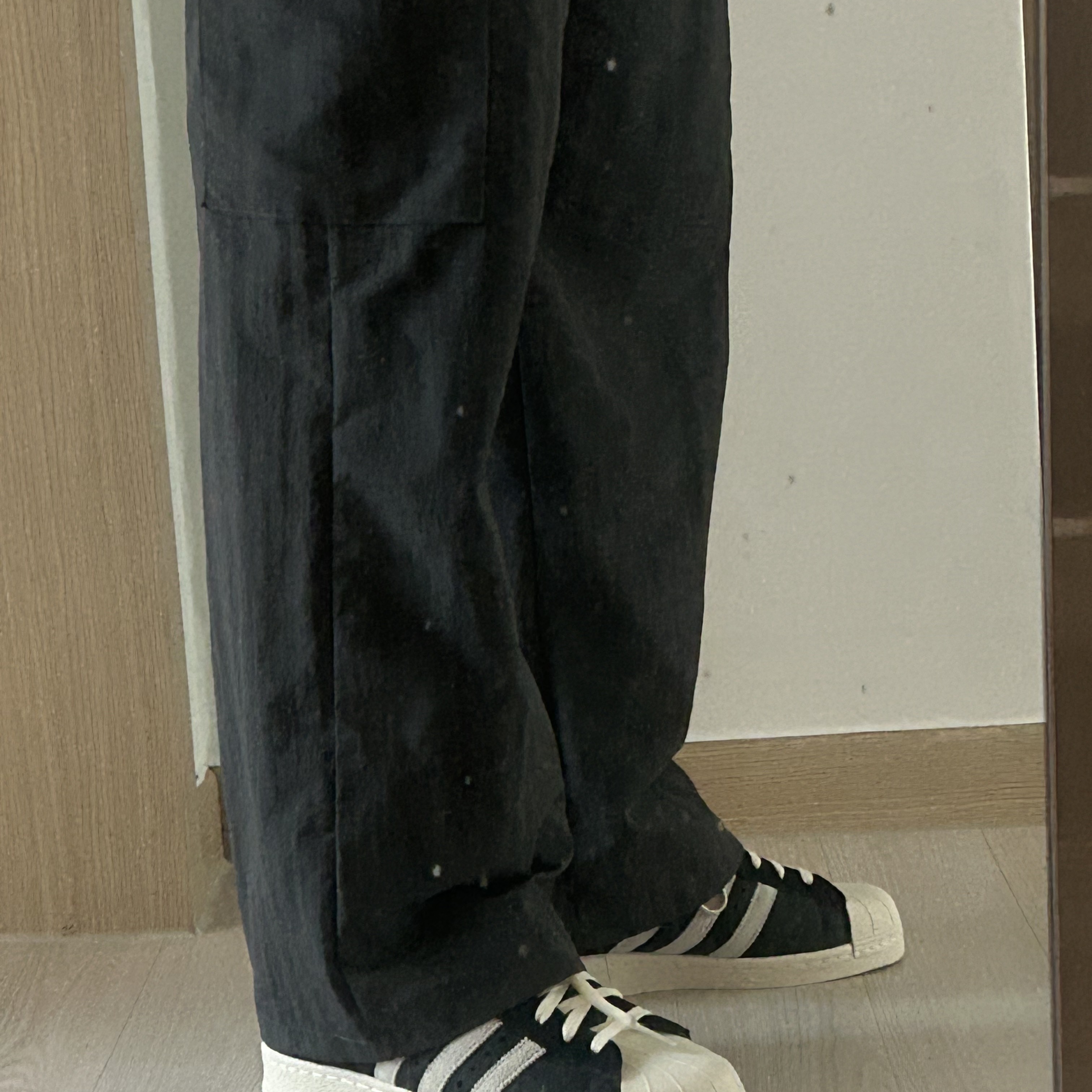 Adidas Superstar 82 Black White 착용 스타일