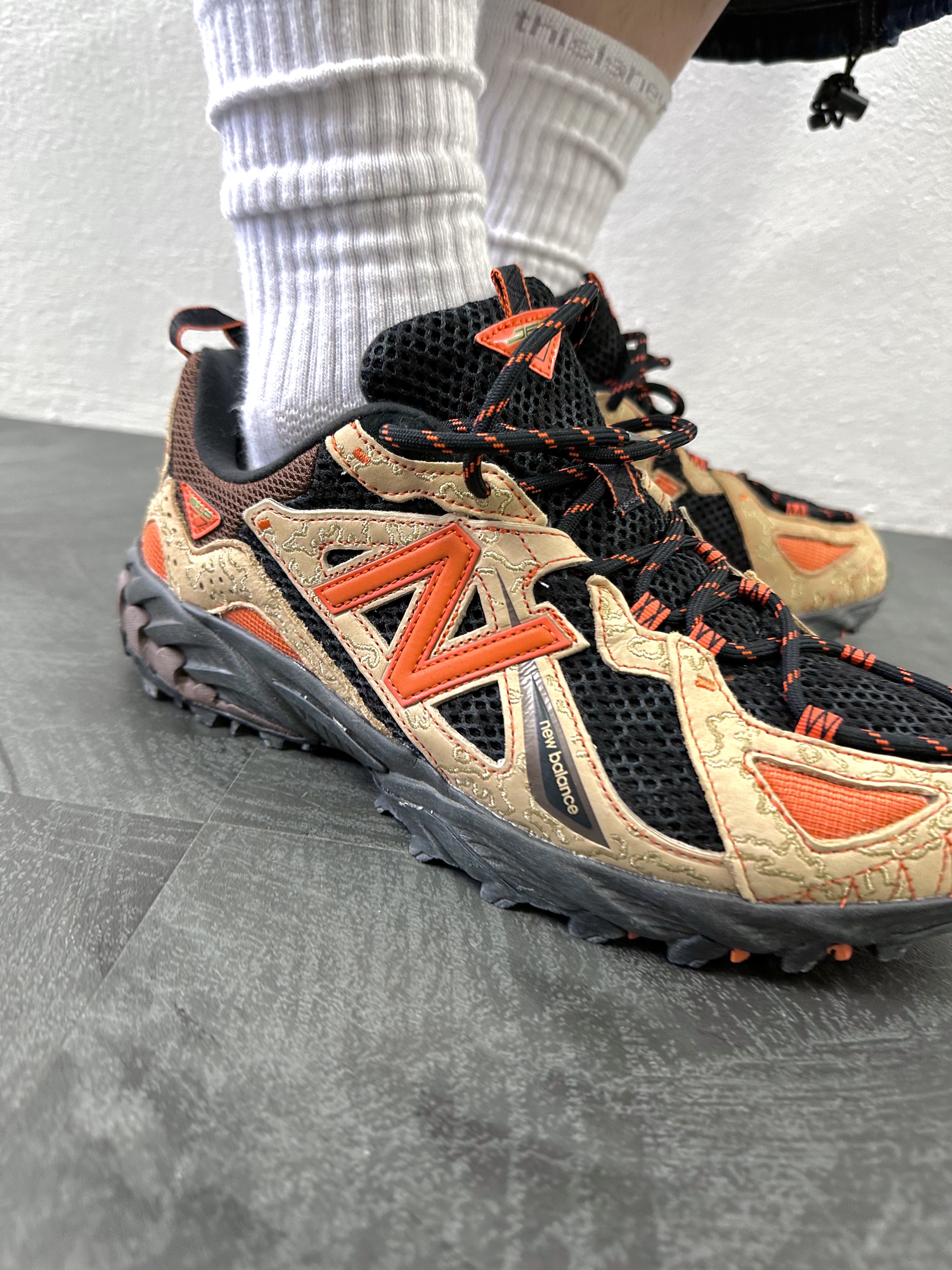 New Balance x Joe Freshgoods Beneath the Surface 610 Lil Desert Brown - D Standard 착용 스타일
