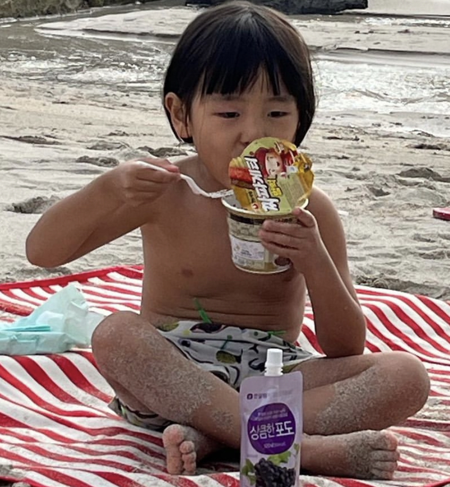 KREAM 프로필 이미지