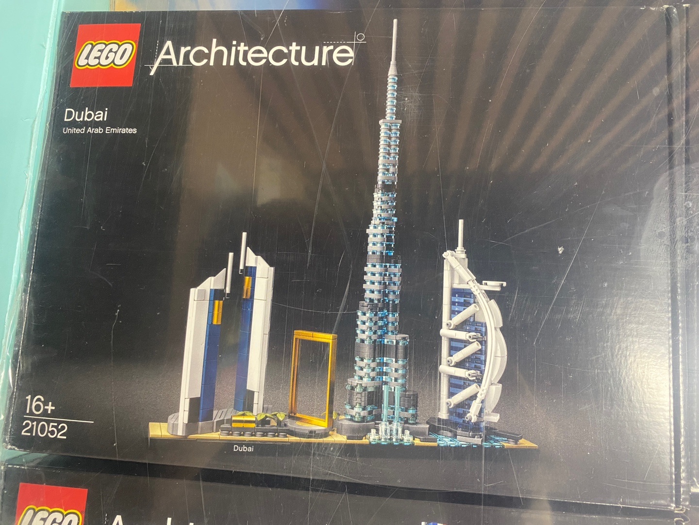 Lego Architecture Dubai 착용 스타일
