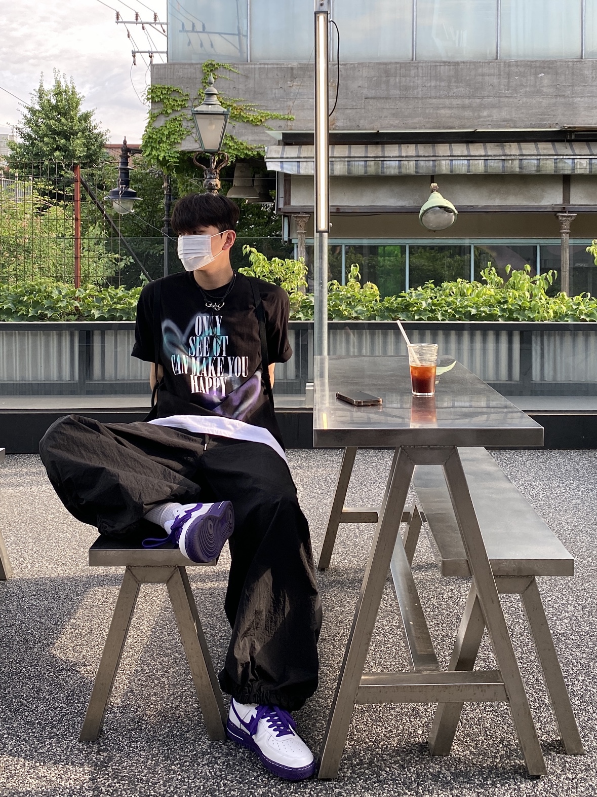 Our Legacy Ladon Leather Keychain Black, Nike Air Force 1 '07 LV8 EMB White and Court Purple 착용 스타일 - 1