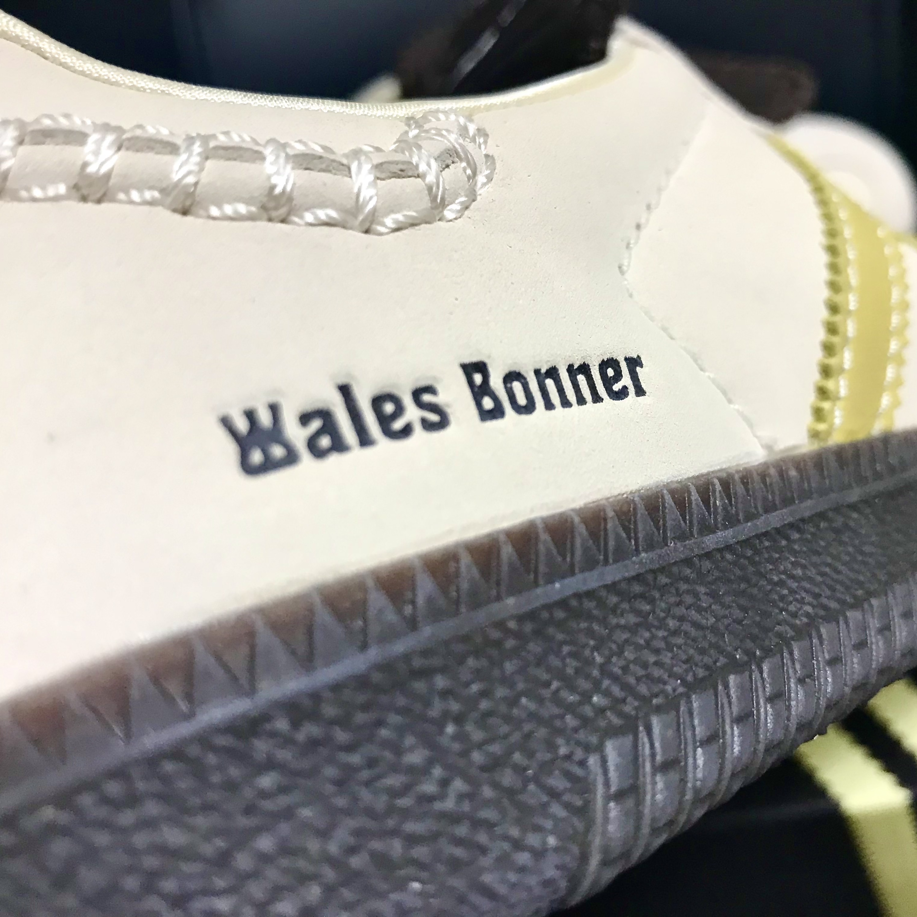 Adidas x Wales Bonner Samba Brown Ecru Tint 착용 스타일 - 1