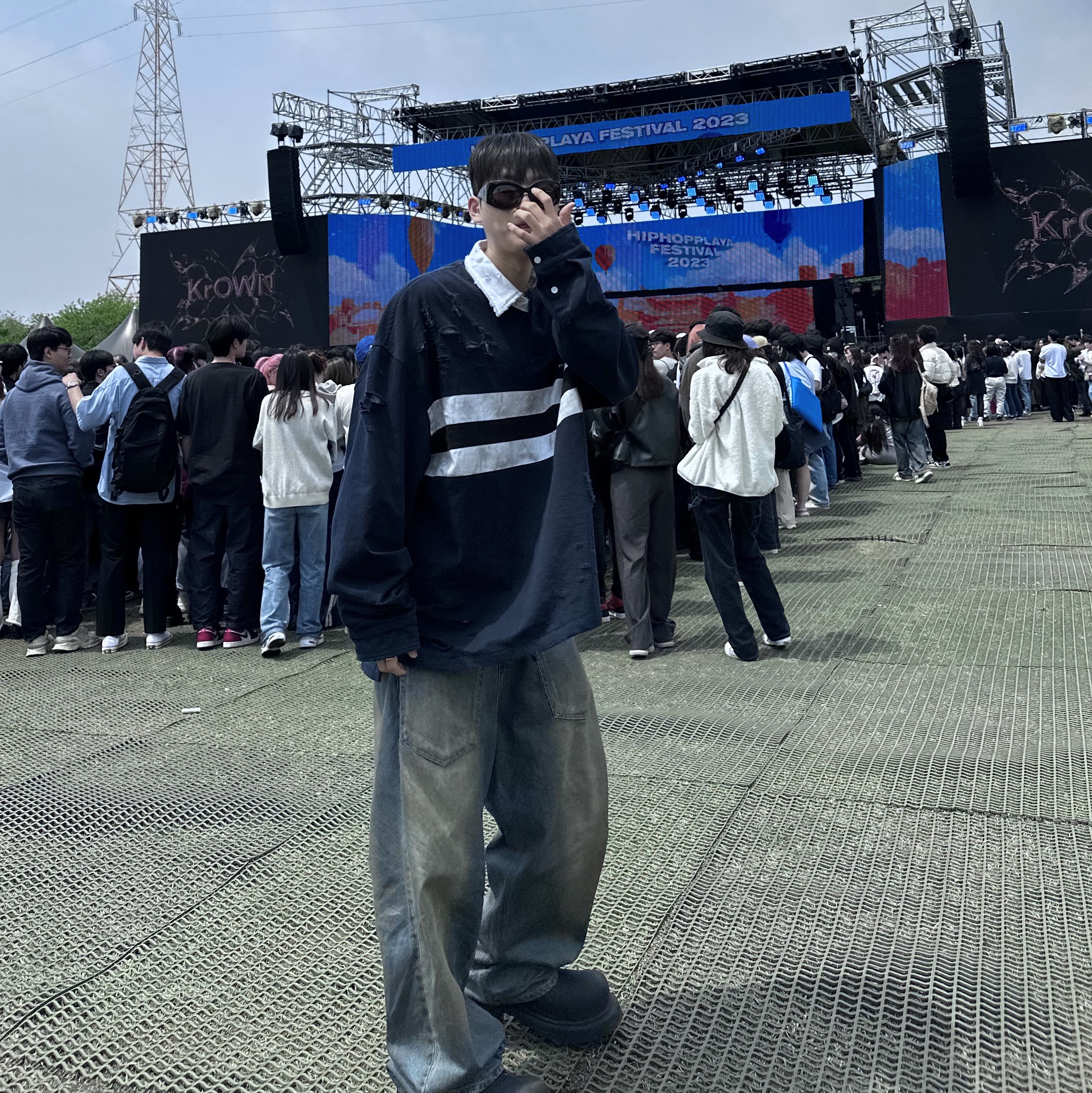 Project G/R Coated Backward Denim Pants Blue, Project G/R Bullied Polo Shirts Navy 착용 스타일 - 1