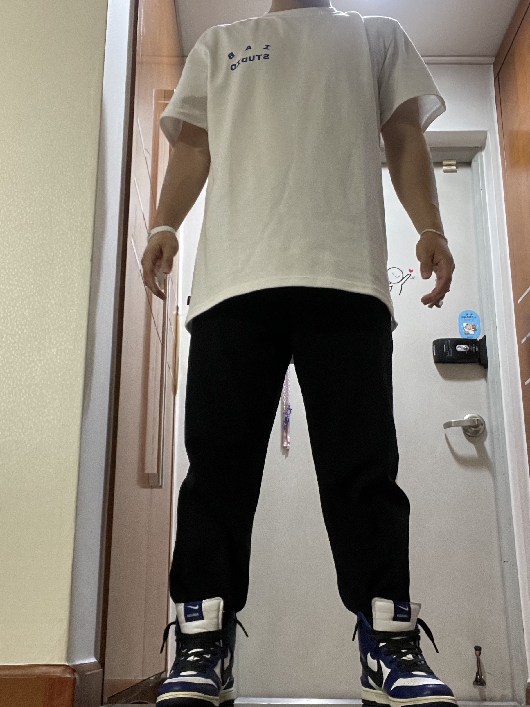IAB Studio 10th Anniversary T-Shirts Pack White & Black (2 Pack), Nike x Ambush Dunk High Deep Royal Blue 착용 스타일 - 2