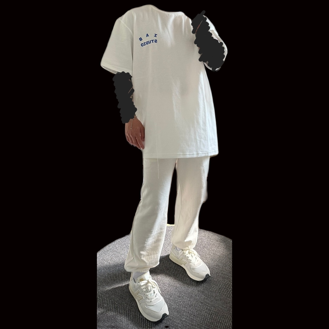IAB Studio 10th Anniversary T-Shirts Pack White & Black (2 Pack) 착용 스타일 - 2