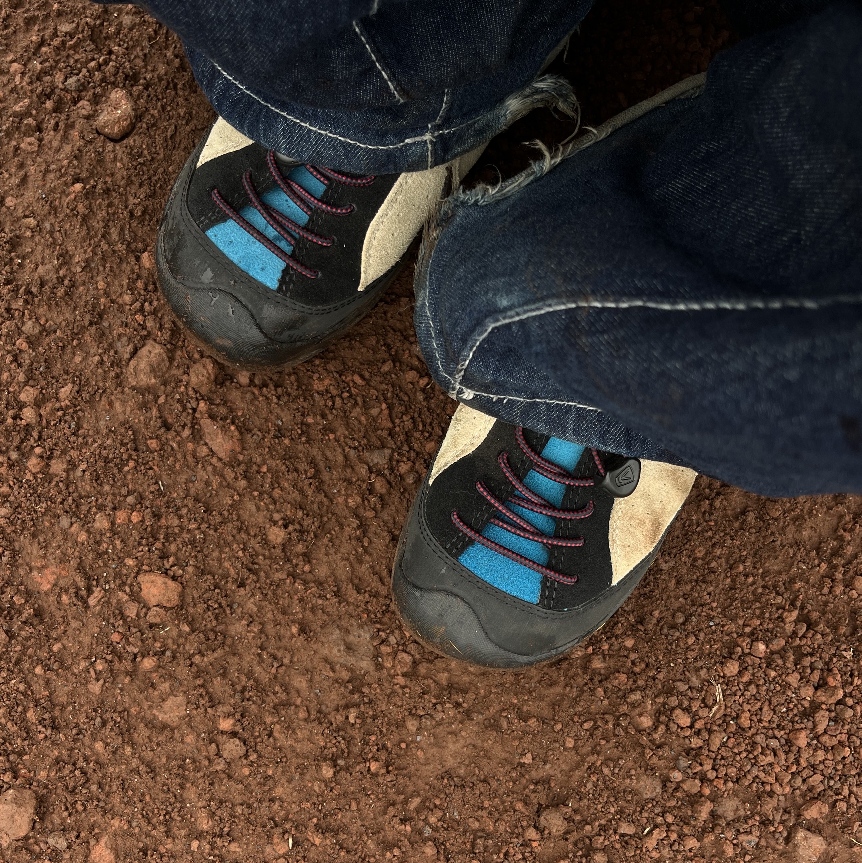 (W) Keen Jasper Rocks SP Sneakers Beige 착용 스타일 - 2