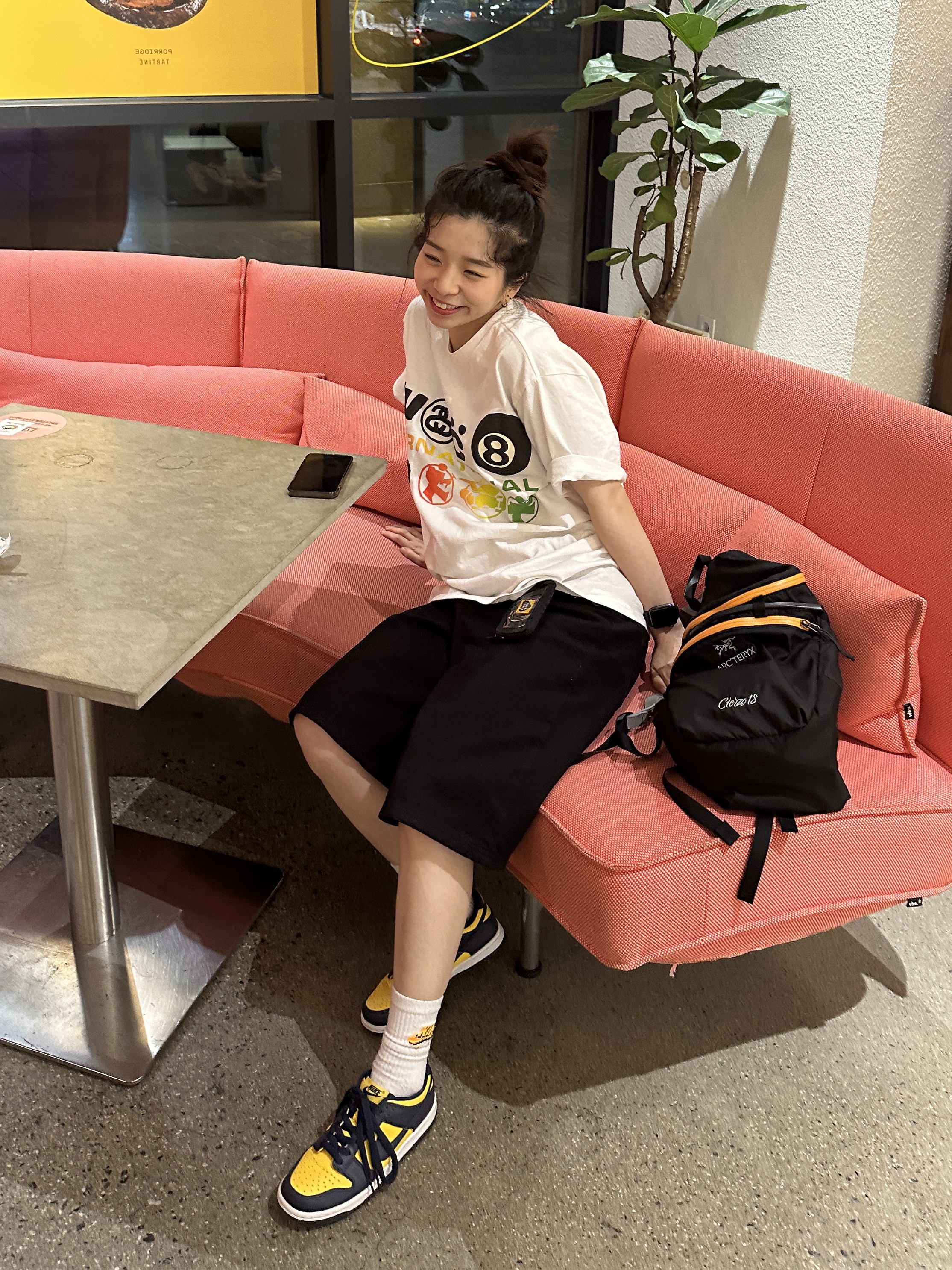 Stussy x Cactus Plant Flea Market International T-Shirt White, (GS) Nike Dunk Low Varsity Maize 착용 스타일