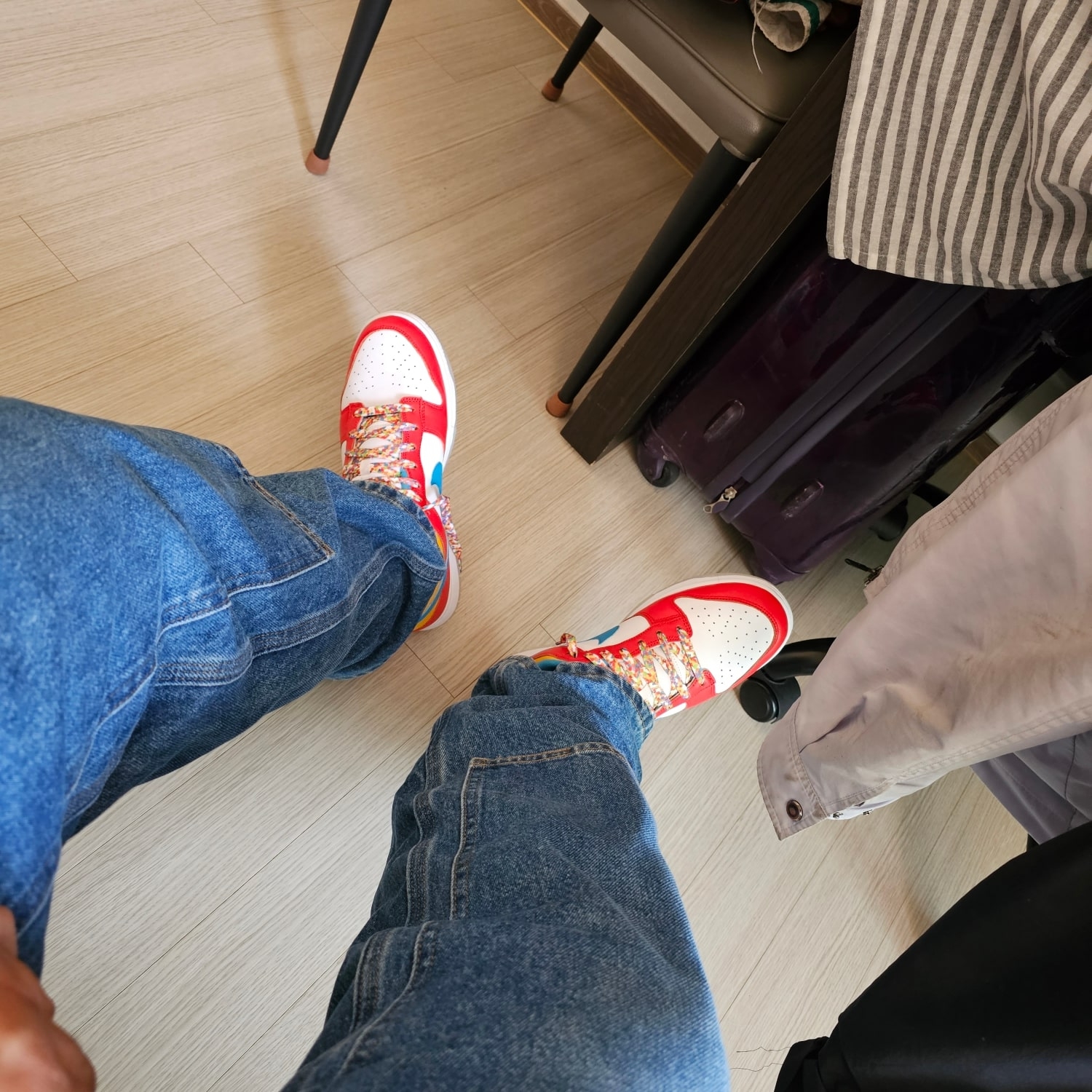 Nike x LeBron James x Fruity Pebbles Dunk Low QS Habanero Red 착용 스타일