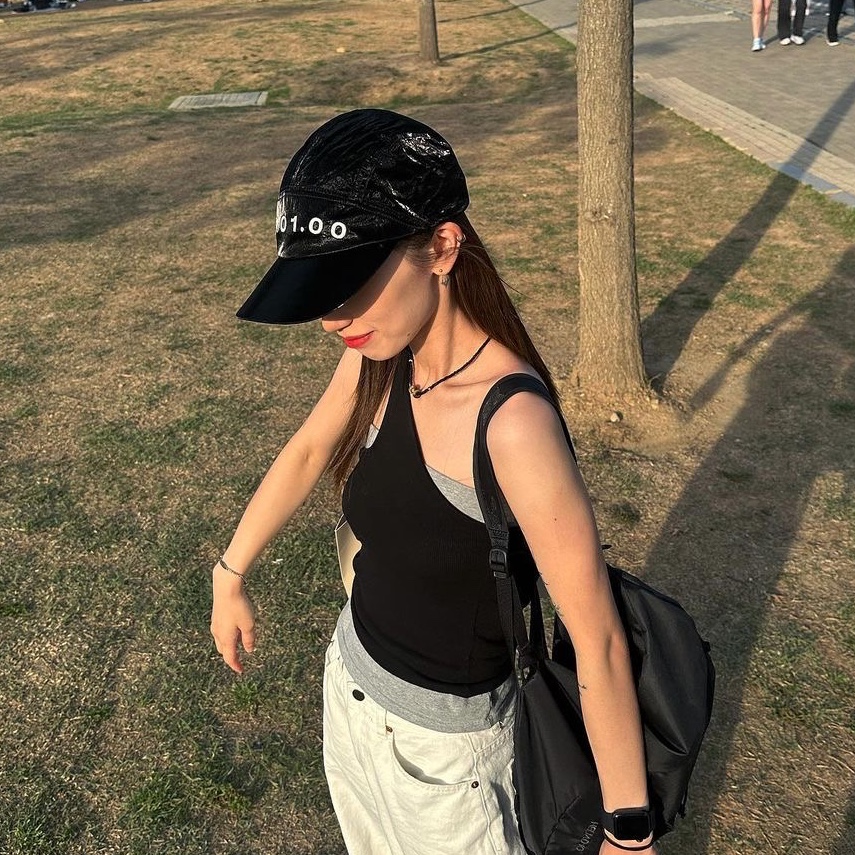 Opening Project Numbering Camp Cap Glossy Black, Opening Project Numbering Camp Cap Off White 착용 스타일 - 1