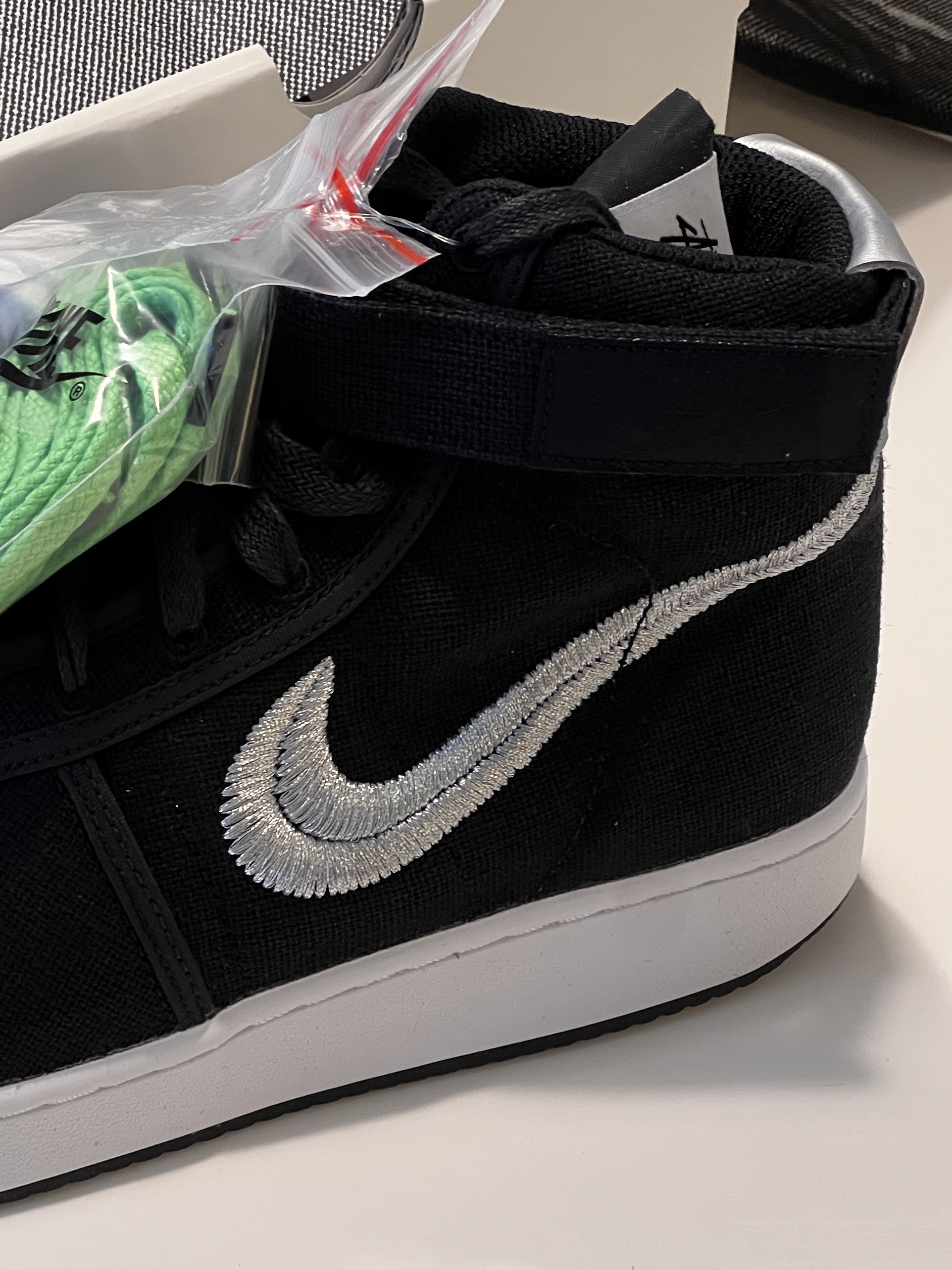 Nike x Stussy Vandal High Black 착용 스타일 - 2