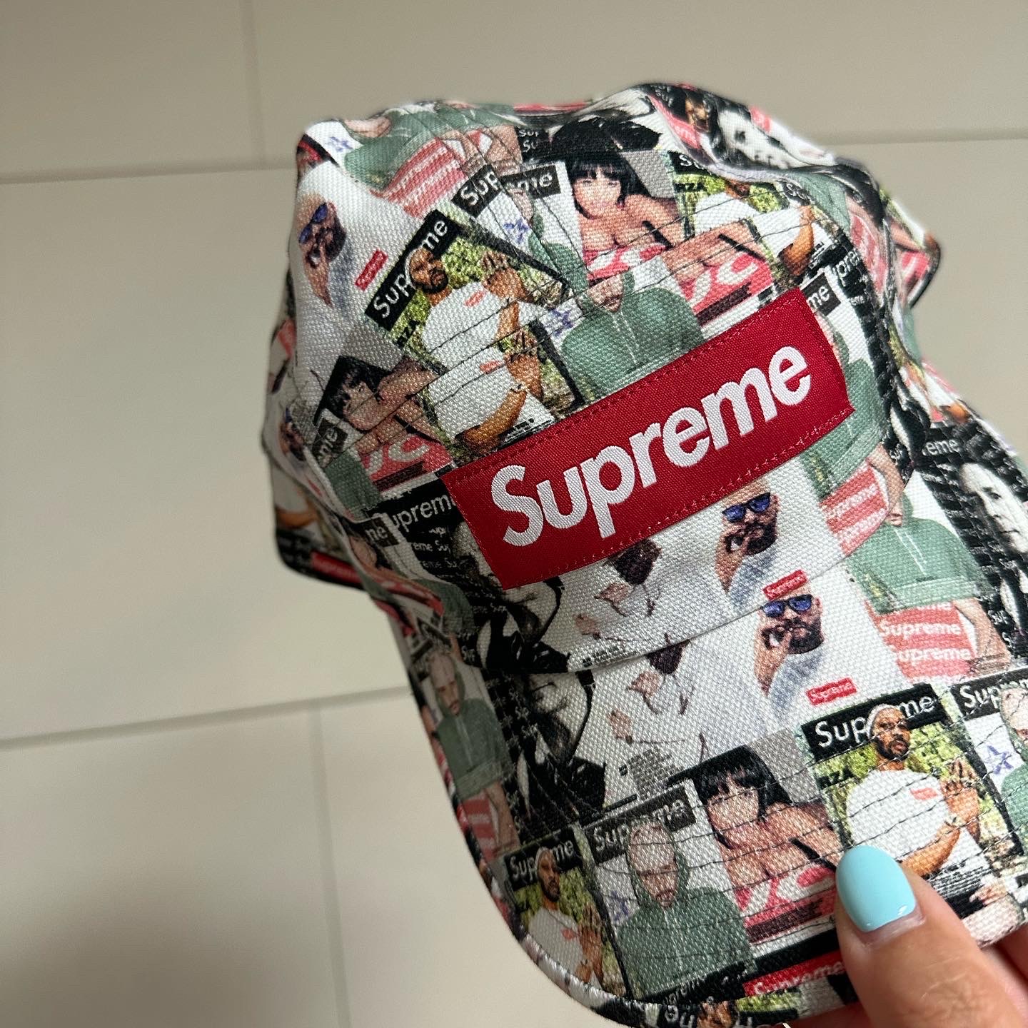 Supreme Magazine Camp Cap Multicolor - 23SS 착용 스타일