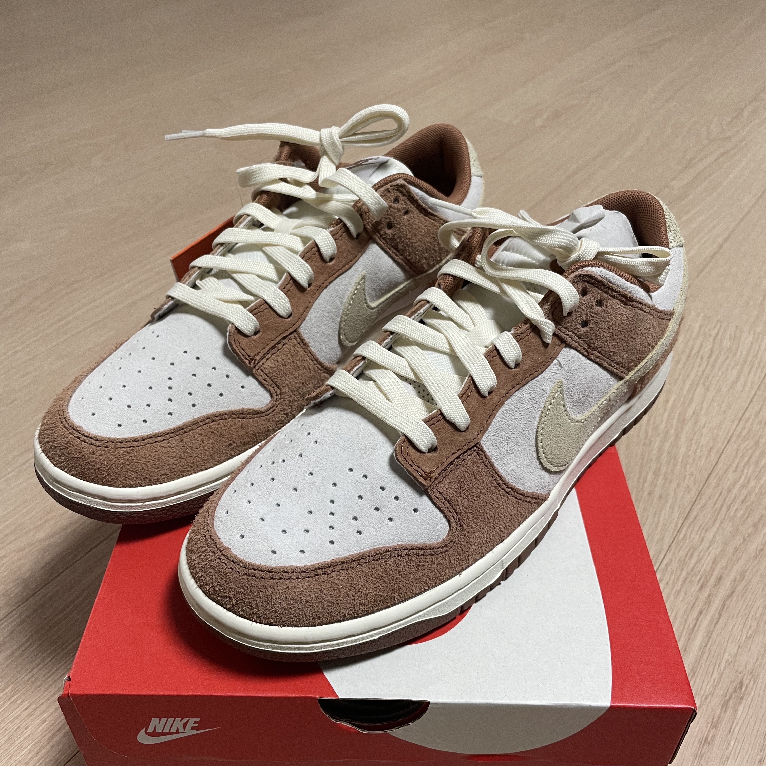 Nike Dunk Low Pro Premium Medium Curry 착용 스타일