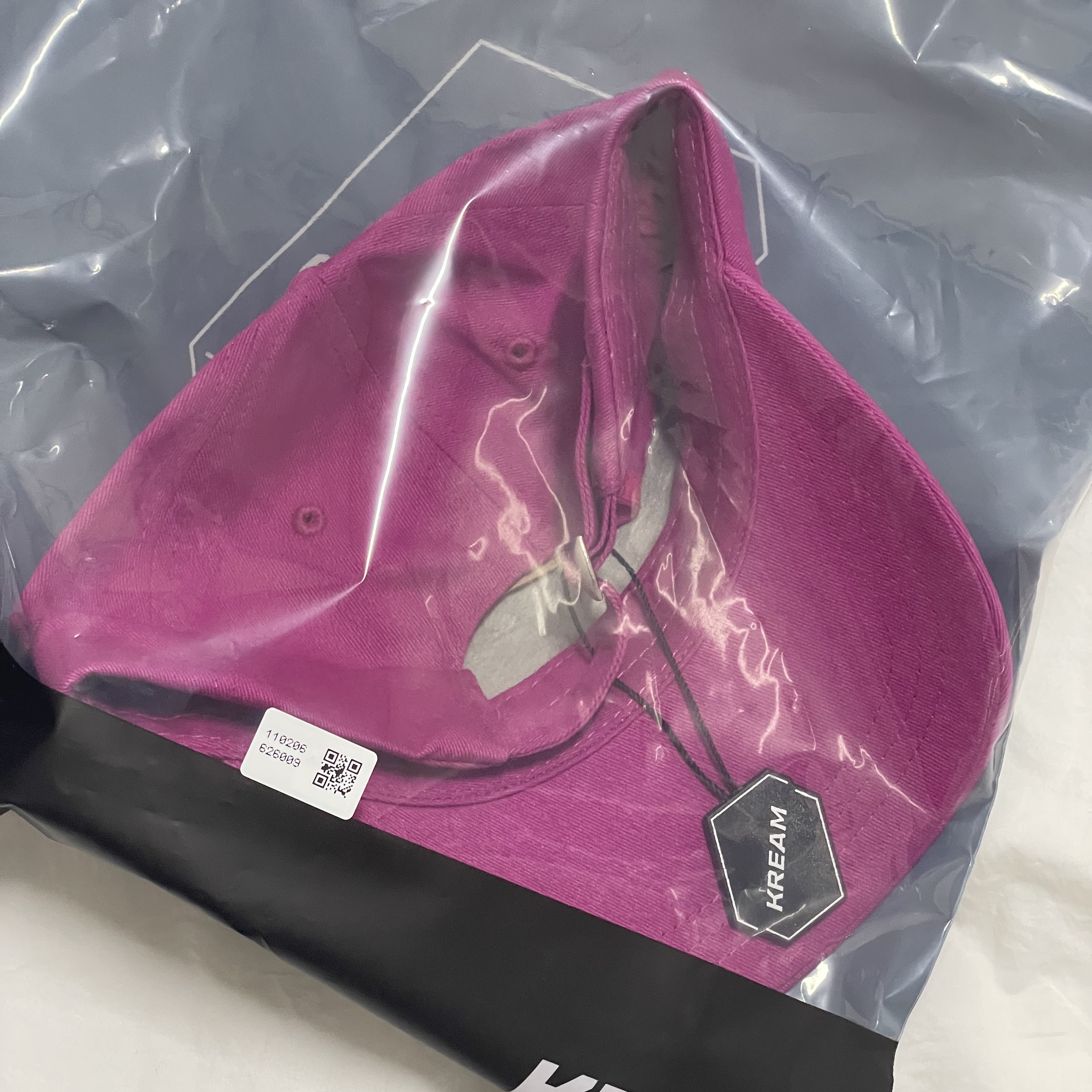 Stussy Basic Stock Low Pro Cap Magenta 착용 스타일