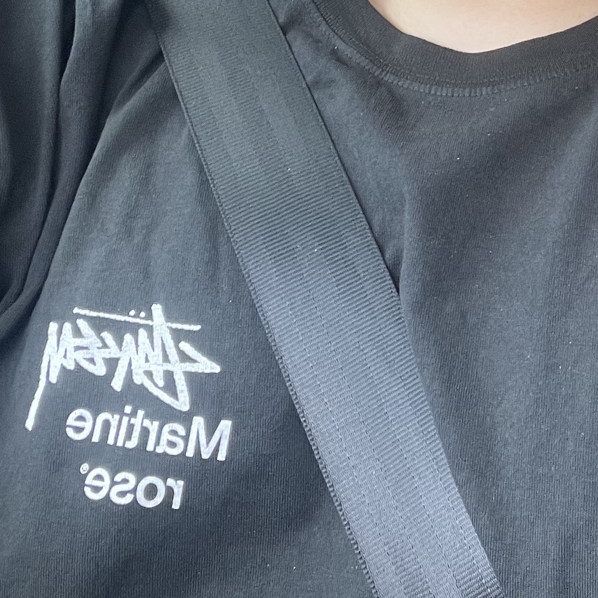 Stussy x Martine Rose Collage Pigment Dyed T-Shirt Black 착용 스타일