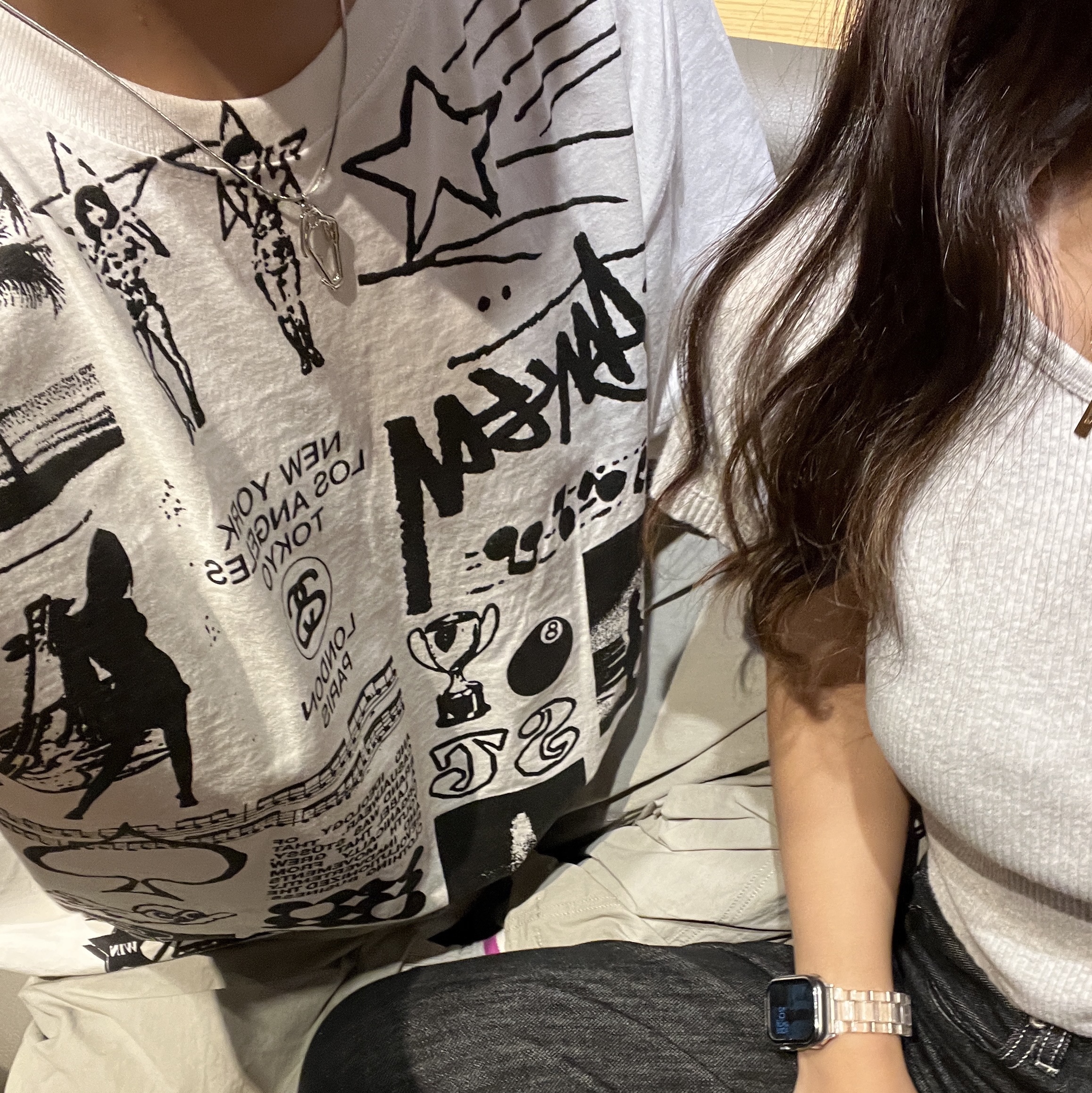 Stussy Sara T-Shirt White 착용 스타일
