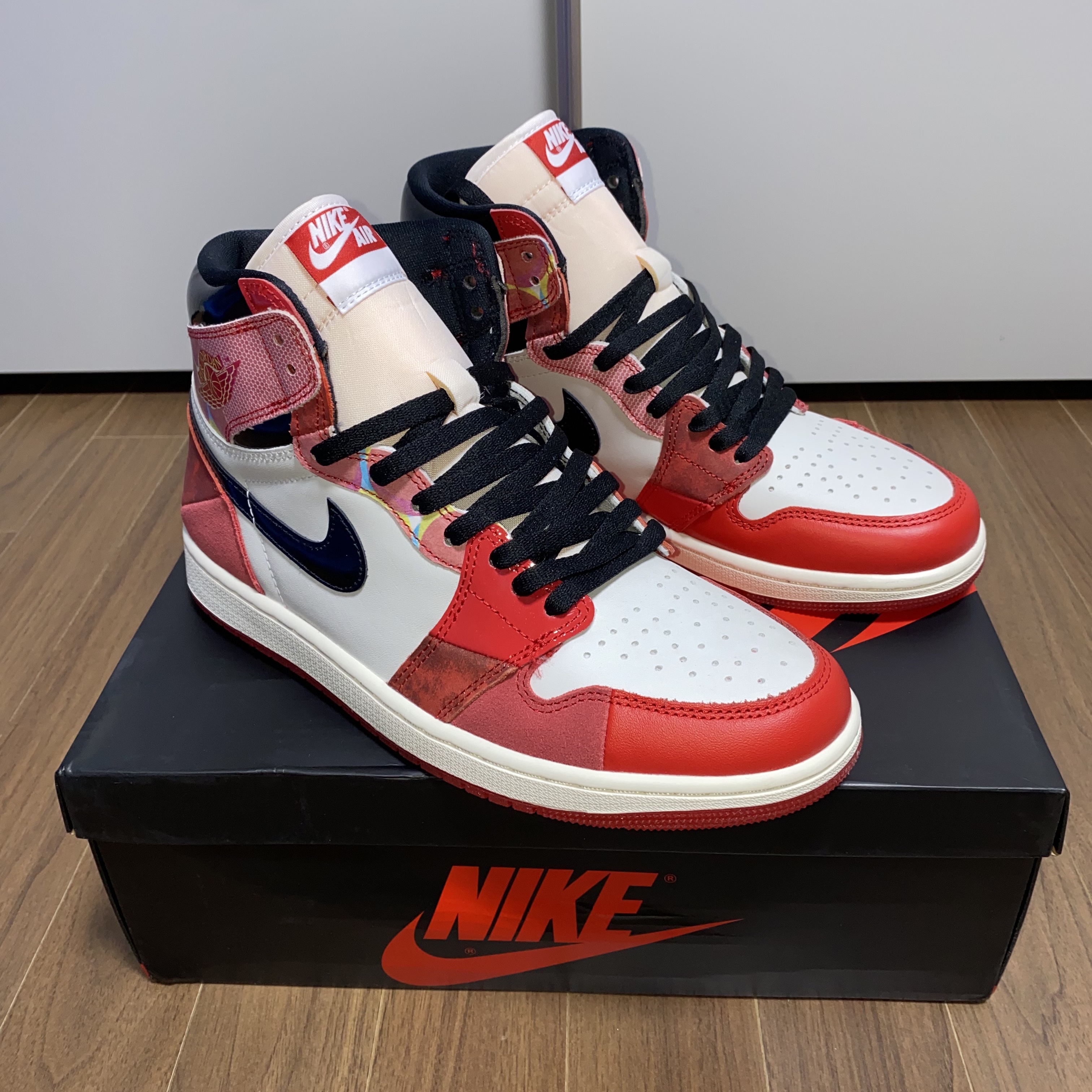 Jordan 1 Retro High Spider-Man Next Chapter 착용 스타일