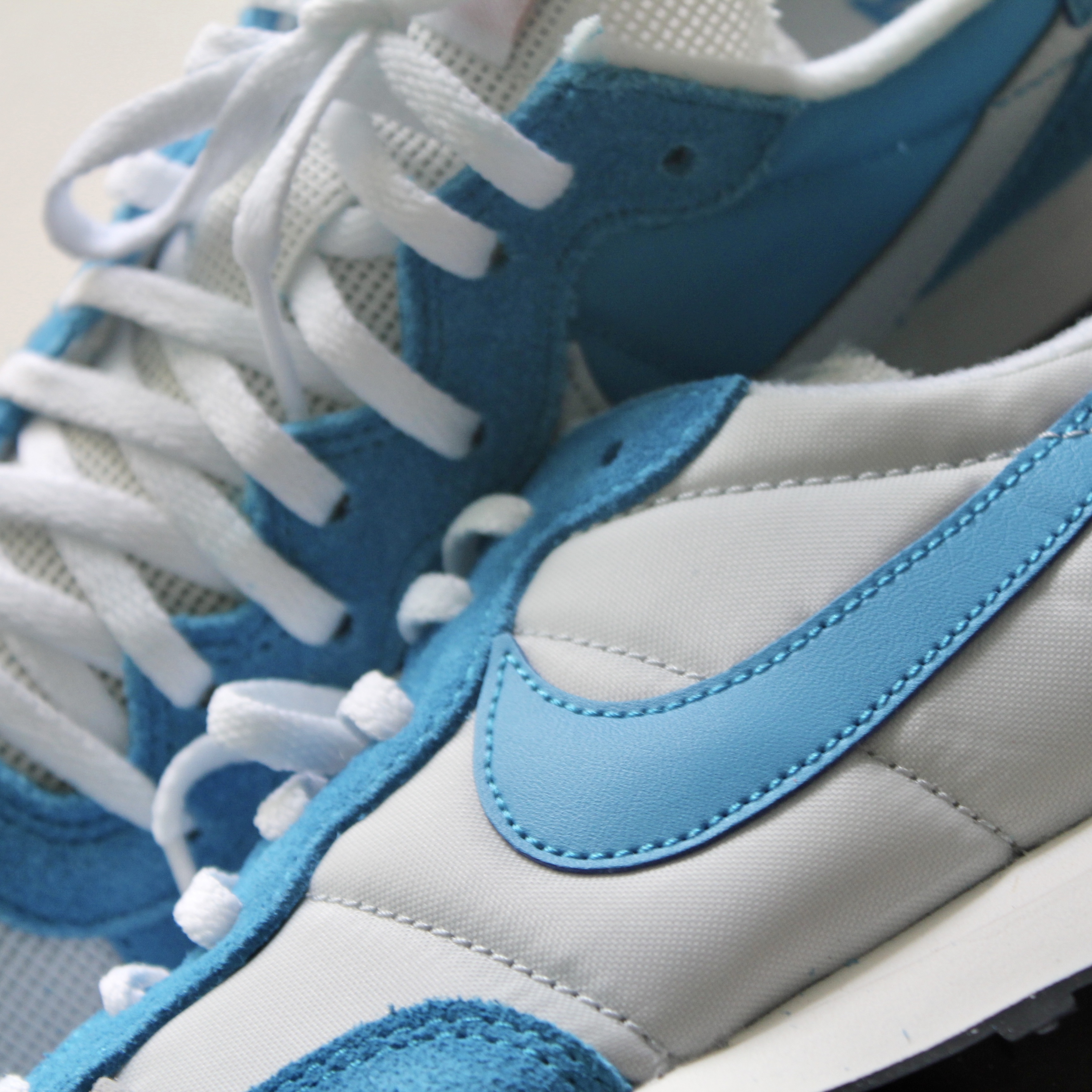 Nike Challenger OG Laser Blue 착용 스타일 - 3