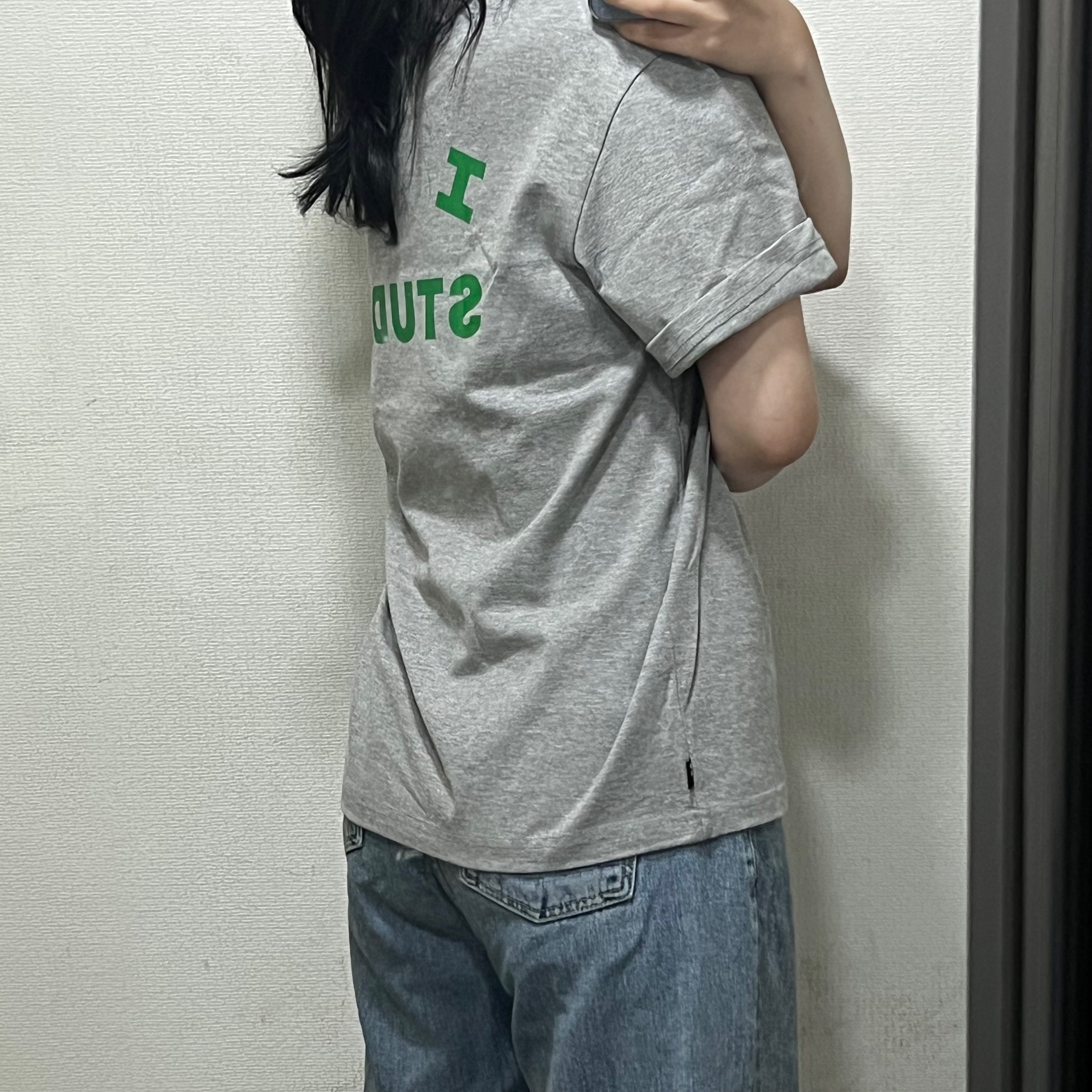 IAB Studio T-Shirt Gray Green - 22FW 착용 스타일 - 1