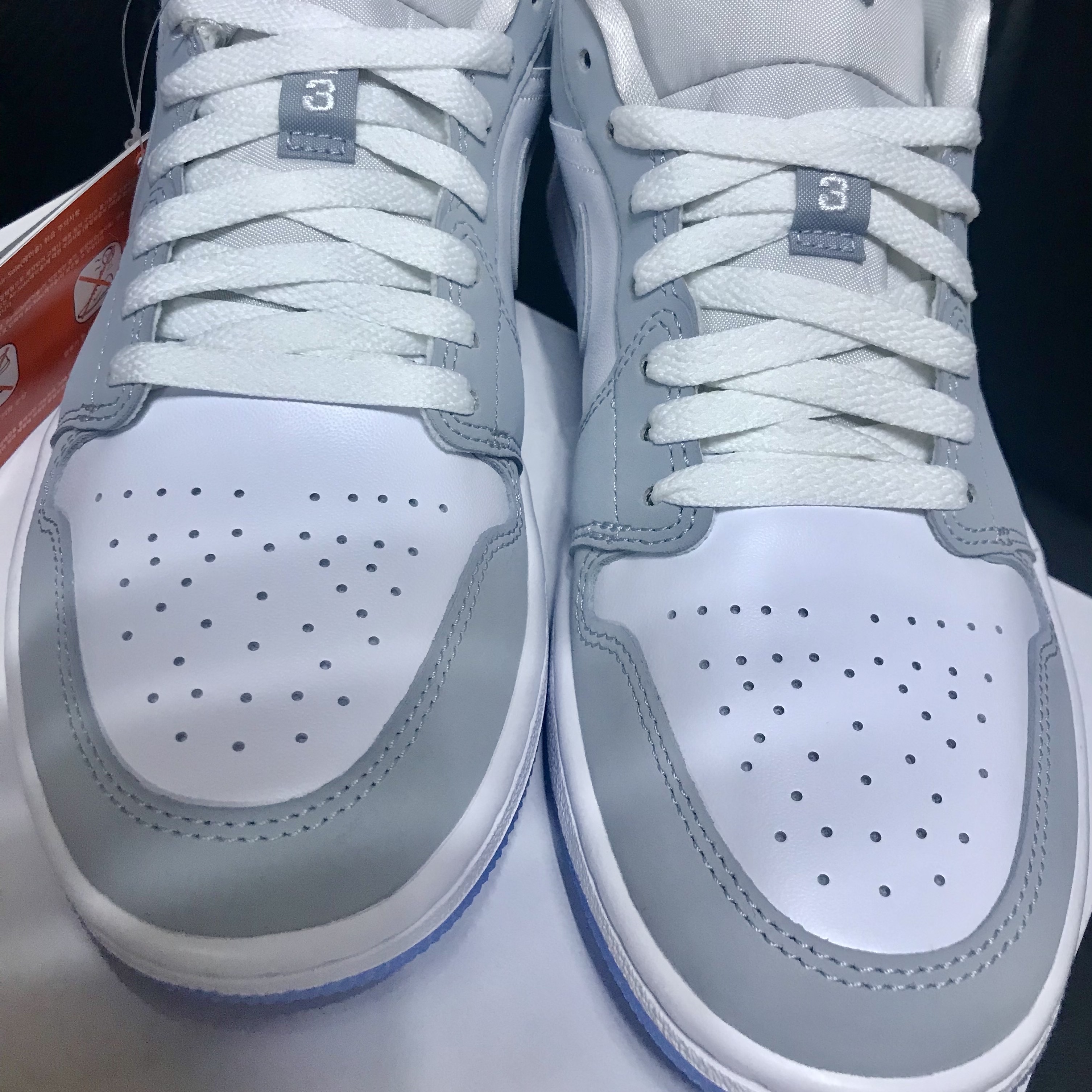 (W) Jordan 1 Low White Wolf Grey 착용 스타일 - 5