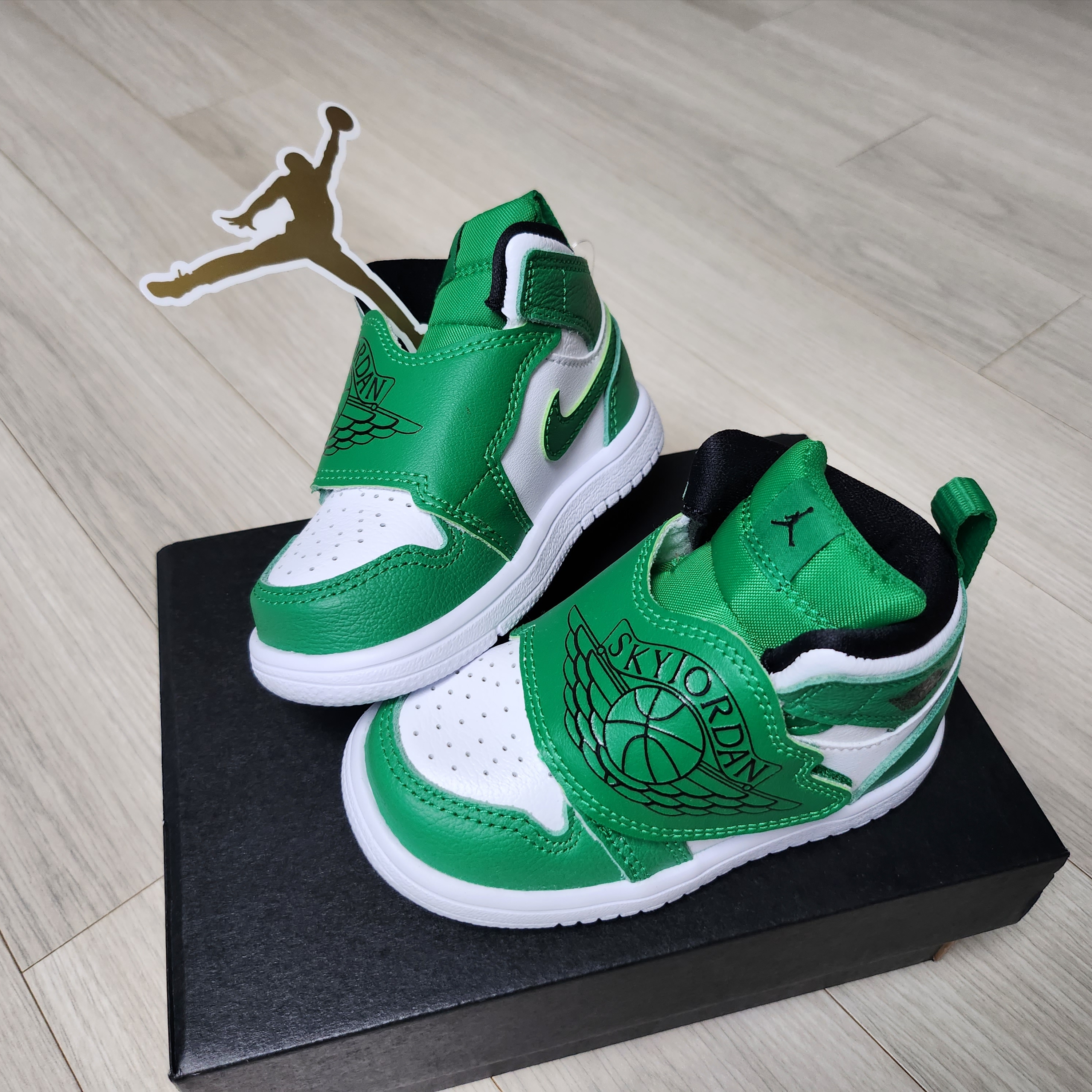 (TD) Sky Jordan 1 Lucky Green 착용 스타일