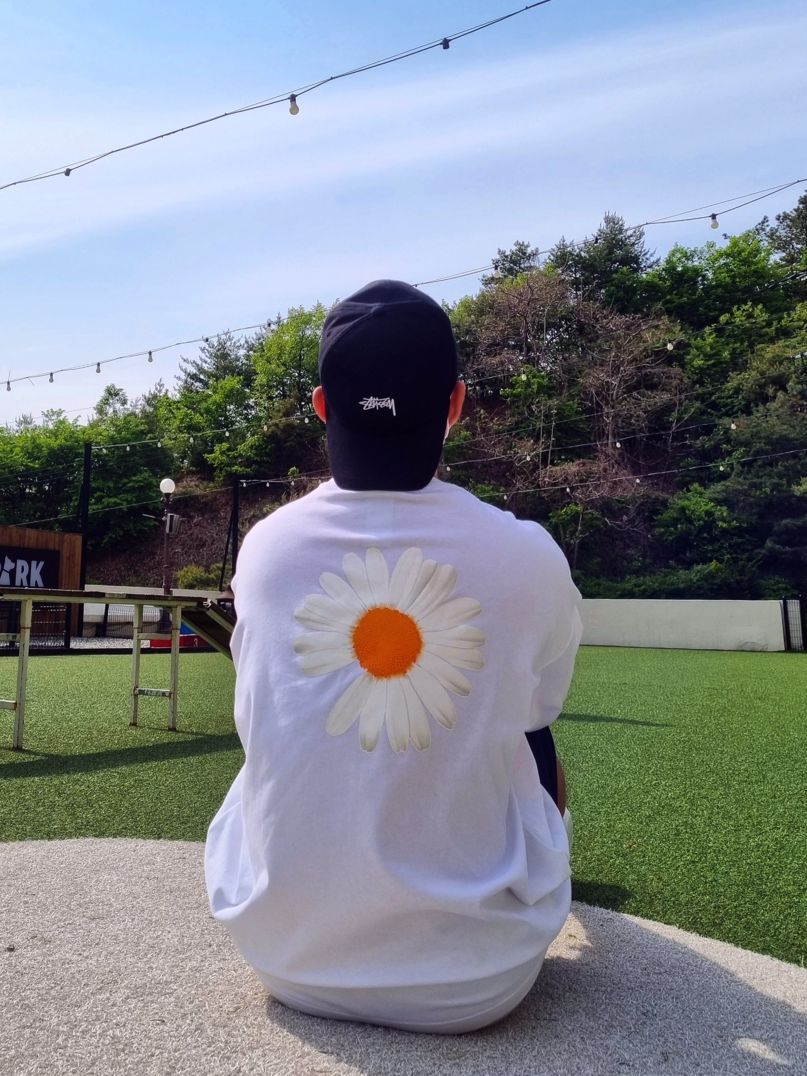 Nike x Peaceminusone LS T-Shirt White (DR0098-100) 착용 스타일