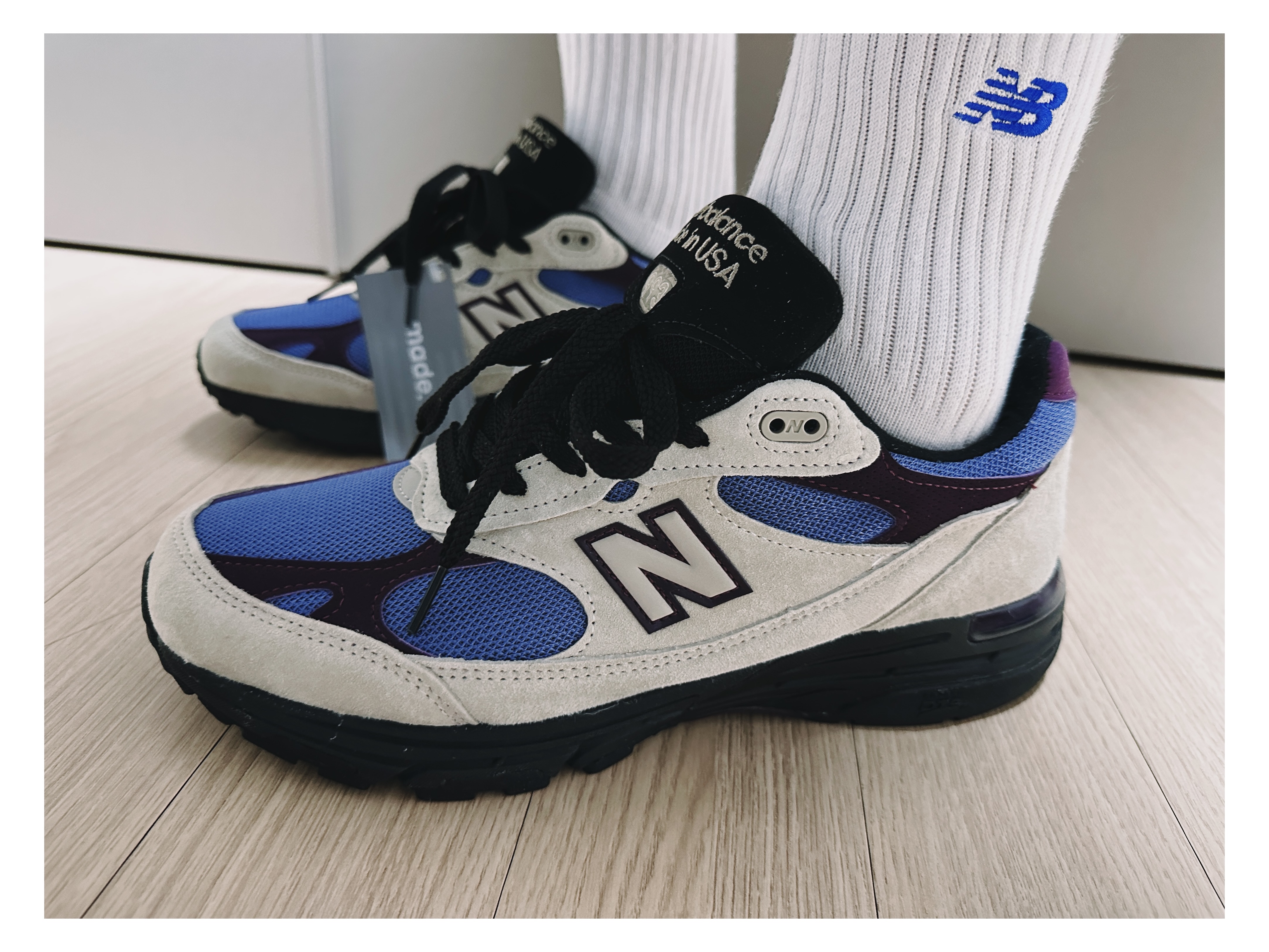 New Balance x Aime Leon Dore 993 Made in USA Taupe 착용 스타일 - 3