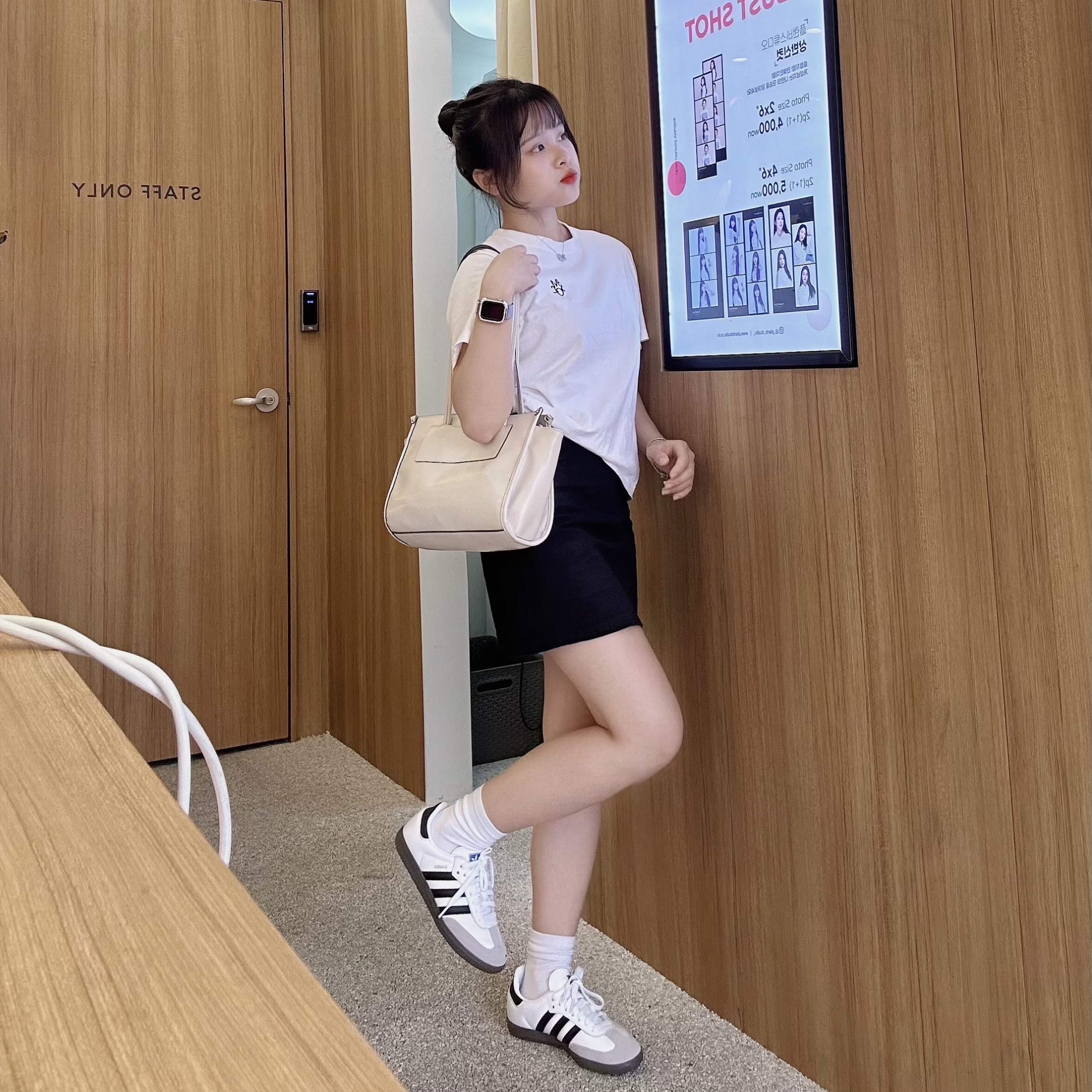 Adidas Samba OG Cloud White 착용 스타일