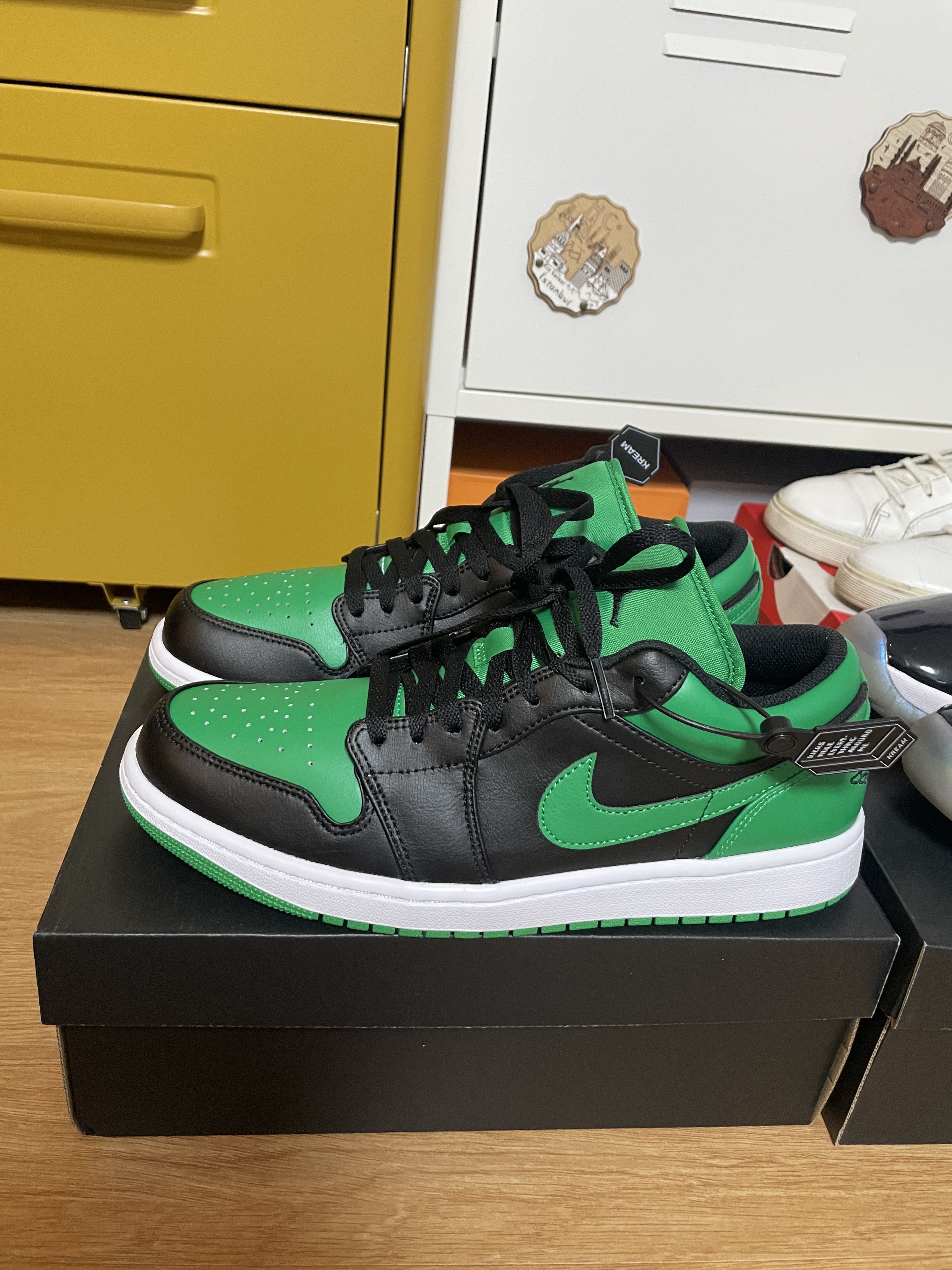 Jordan 1 Low Lucky Green 착용 스타일