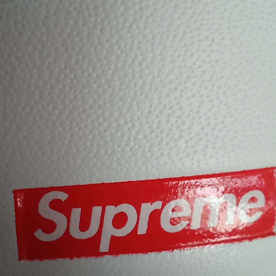 Nike x Supreme Air Force 1 Low White 착용 스타일