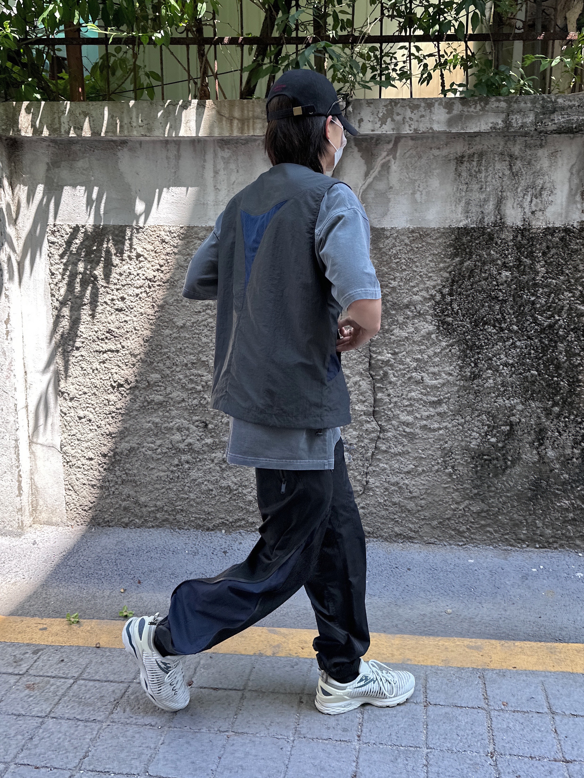 Asics x Kiko Kostadinov Gel-Delva 1 Cool Mist, Undermycar Stuttgart Vintage Washing Ball Cap Black Red - 22SS 착용 스타일 - 3