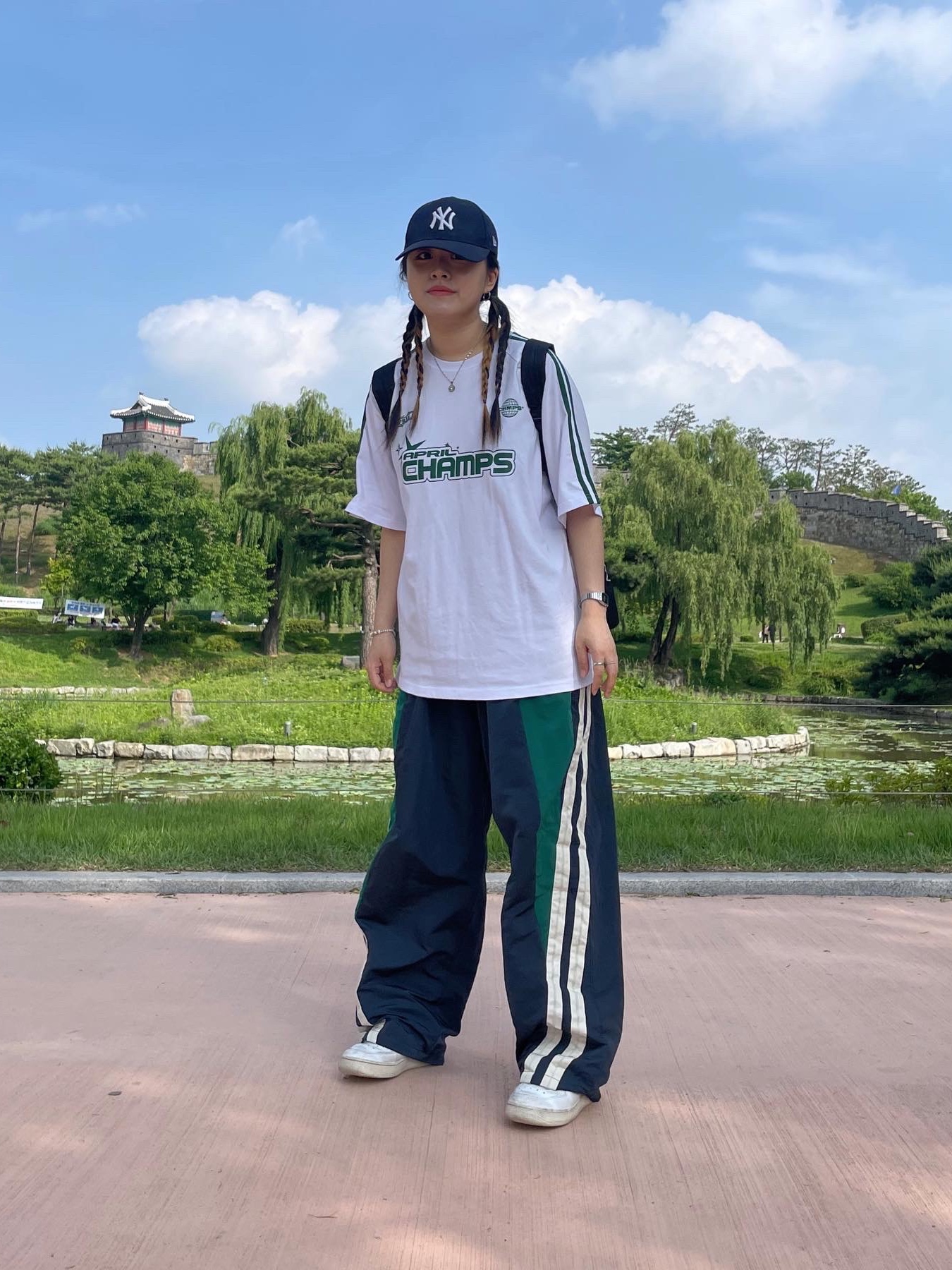 Nike Air Force 1 '07 Low White, (W) Nike Air Force 1 '07 Low White 착용 스타일 - 1