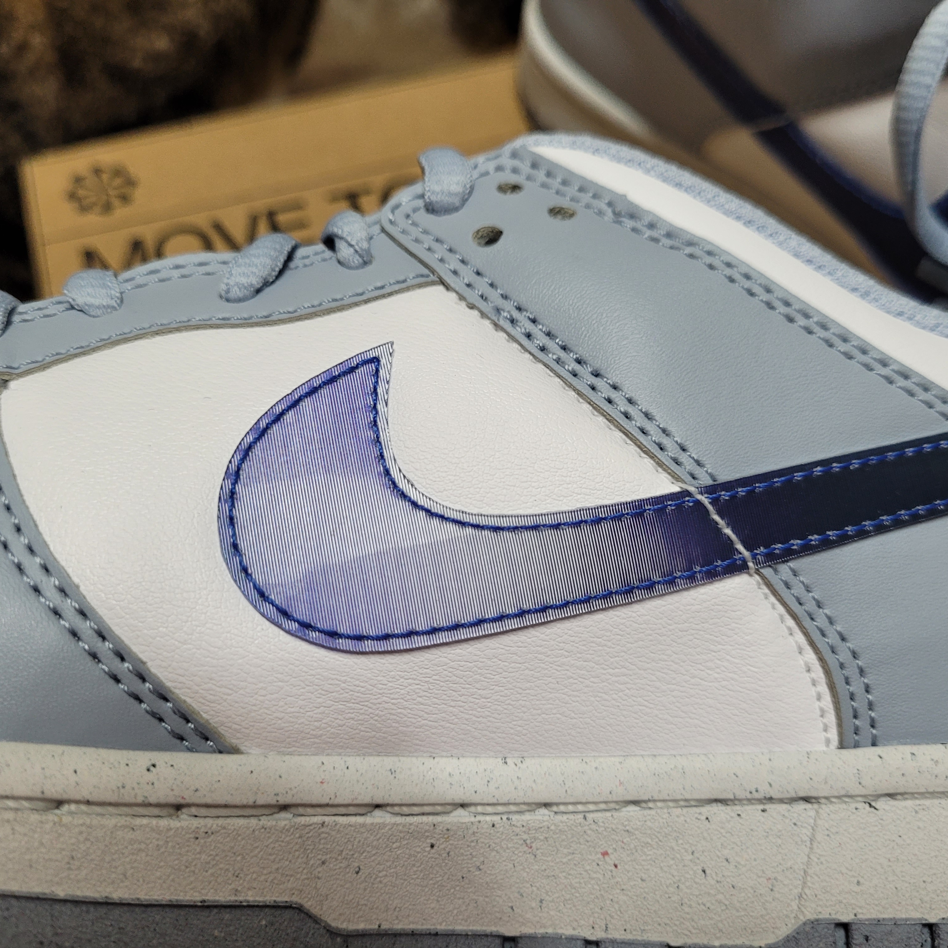 (GS) Nike Dunk Low NN KWE Blue Whisper 착용 스타일 - 3