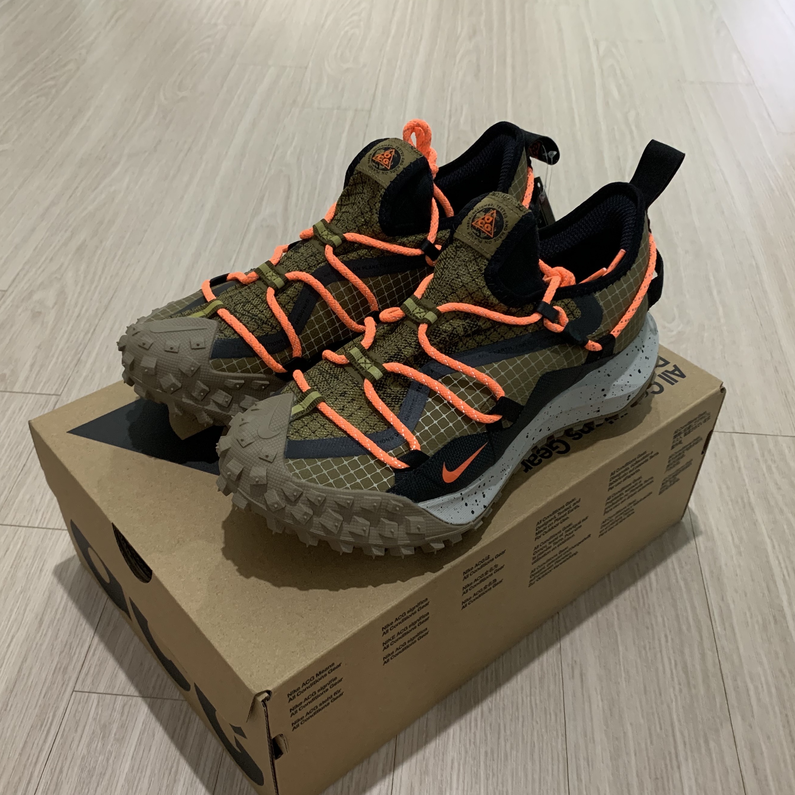Nike ACG Mountain Fly Low Gore-Tex SE Hazel Rush 착용 스타일 - 1