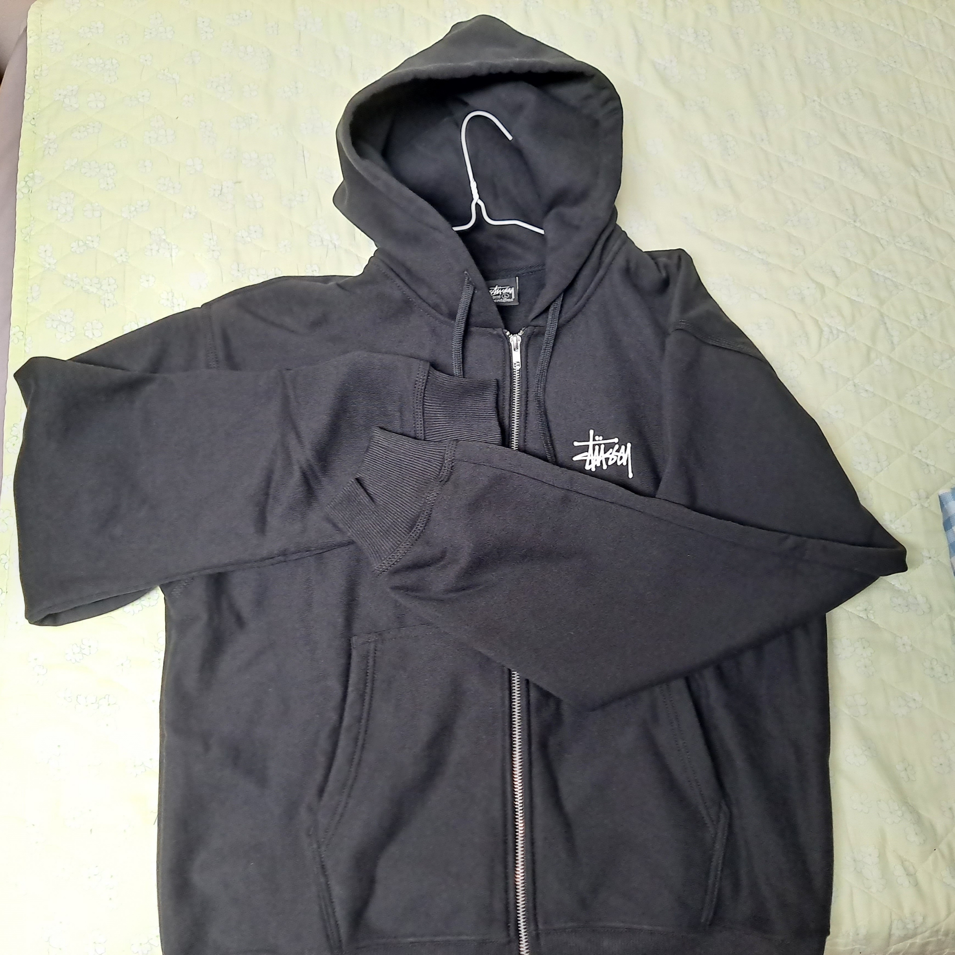 Stussy Basic Stussy Zip Hoodie Black 2023 착용 스타일 - 1