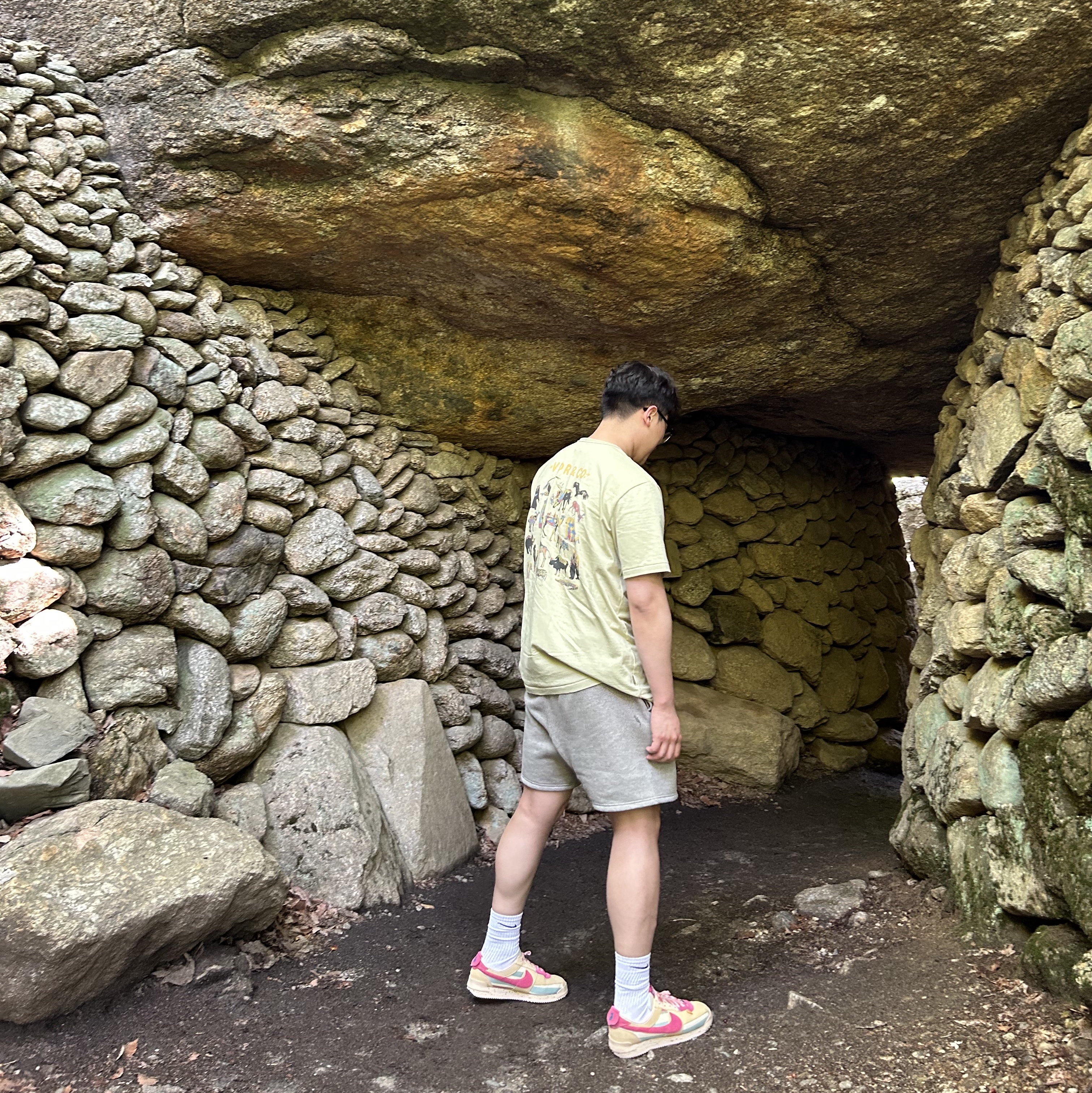 Nike x Union Cortez SP Sesame, Essentials The Core Collection Sweatshorts Heather Oatmeal 착용 스타일