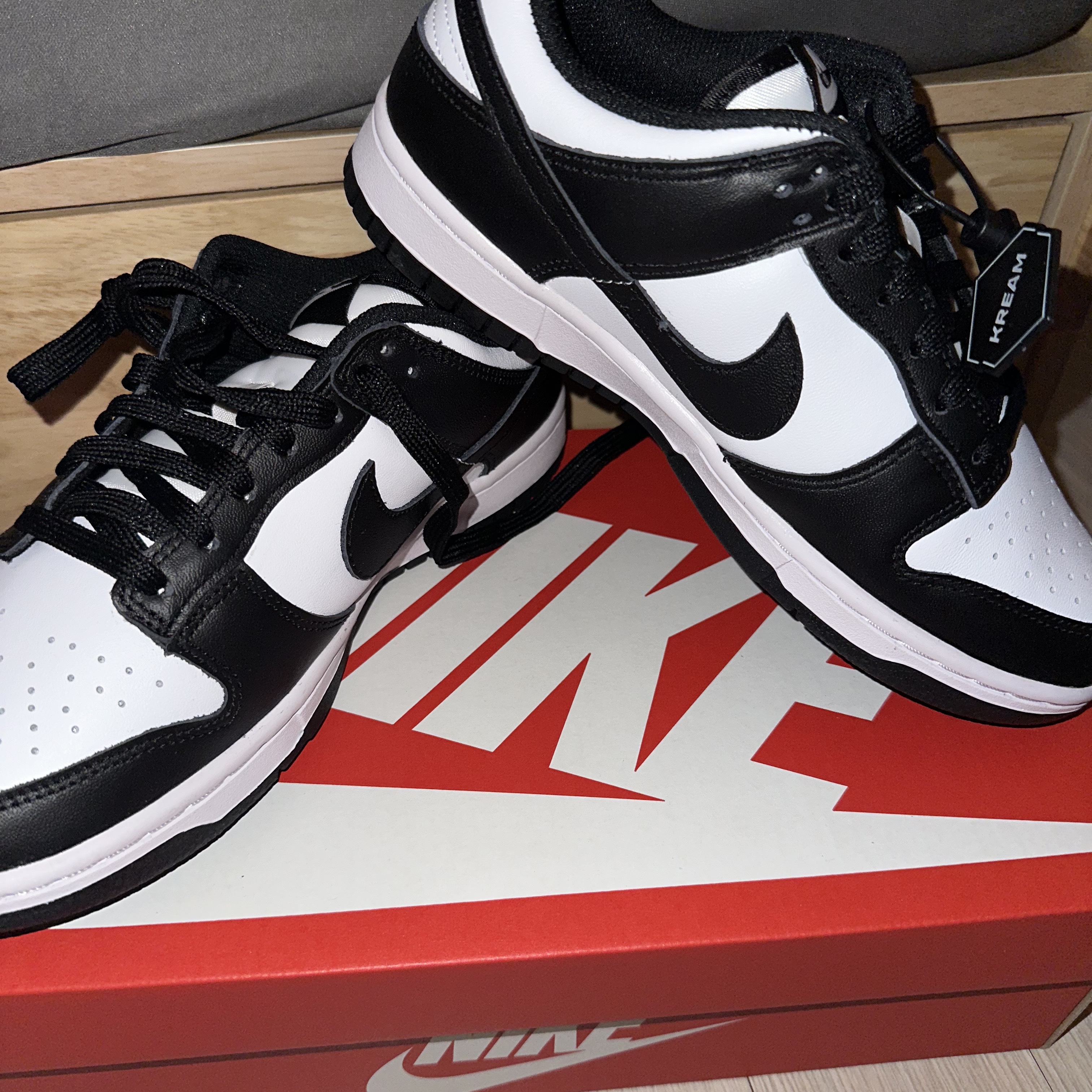 (W) Nike Dunk Low Black 착용 스타일
